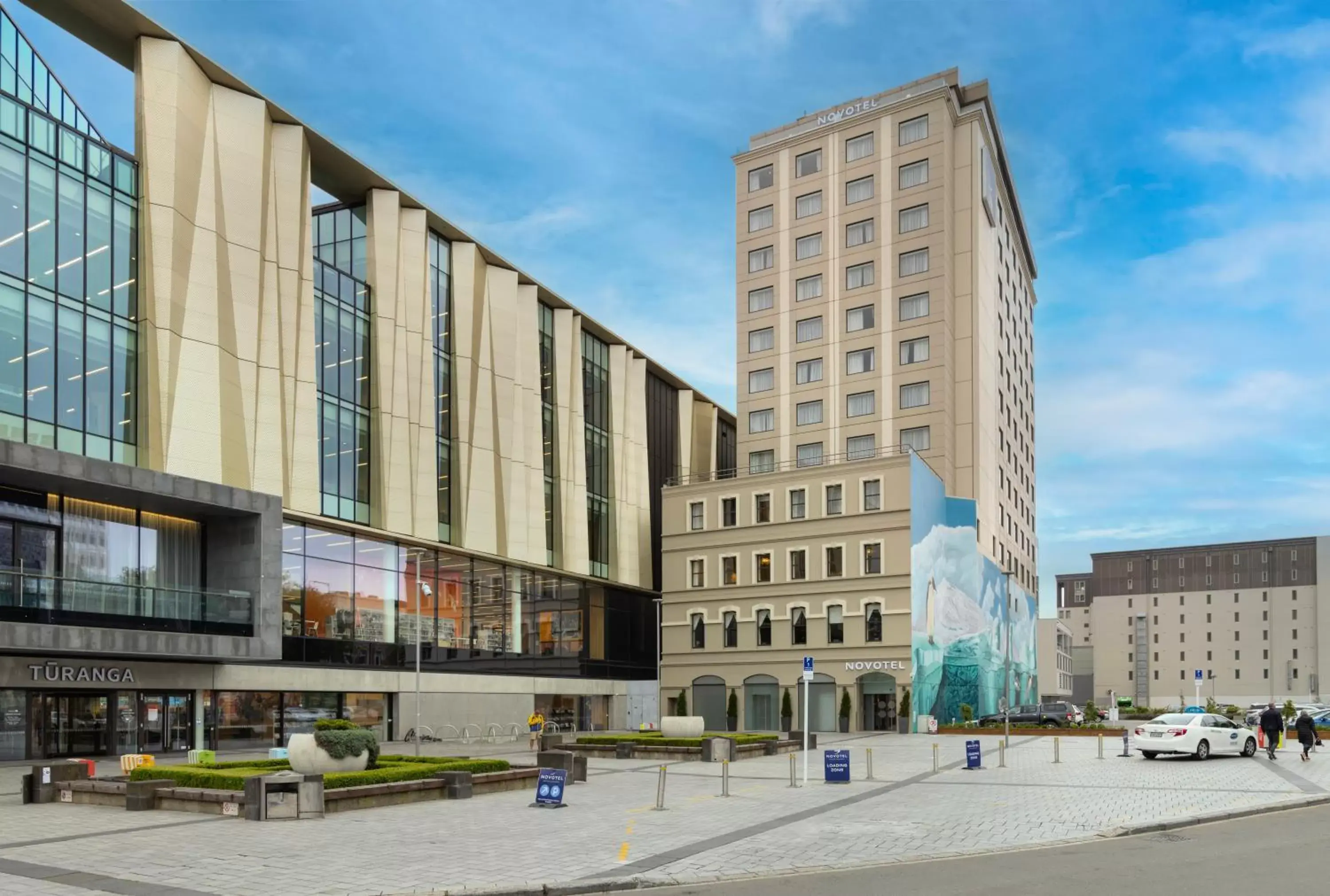 Property Building in Novotel Christchurch Cathedral Square