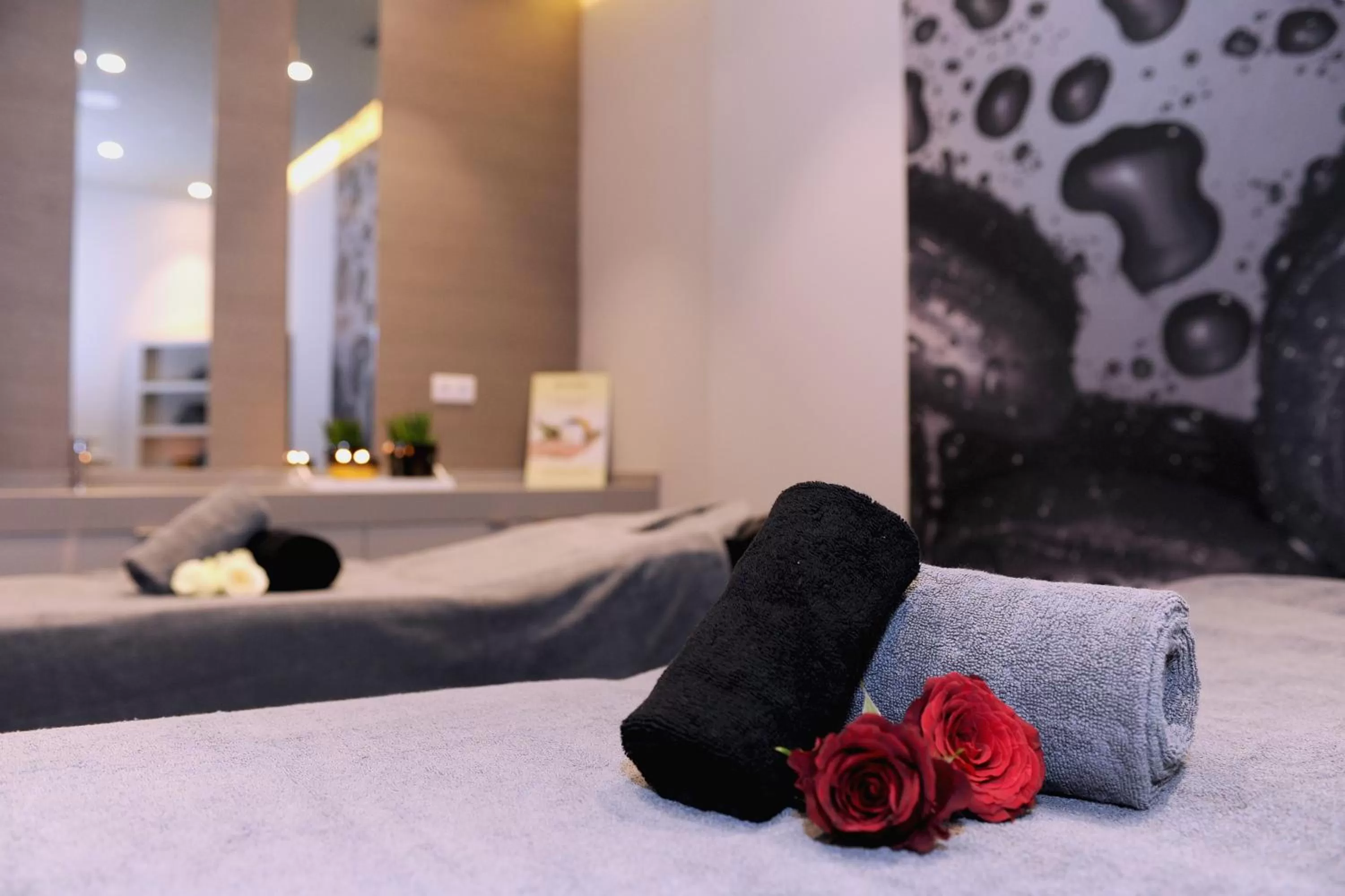 Massage, Bed in Enotel Magnólia