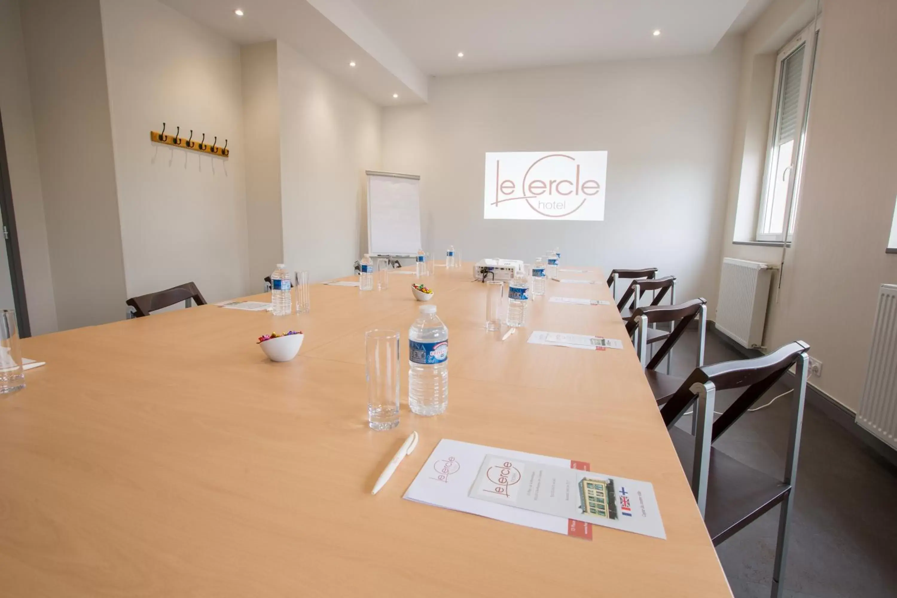 Business facilities in Hotel Le Cercle