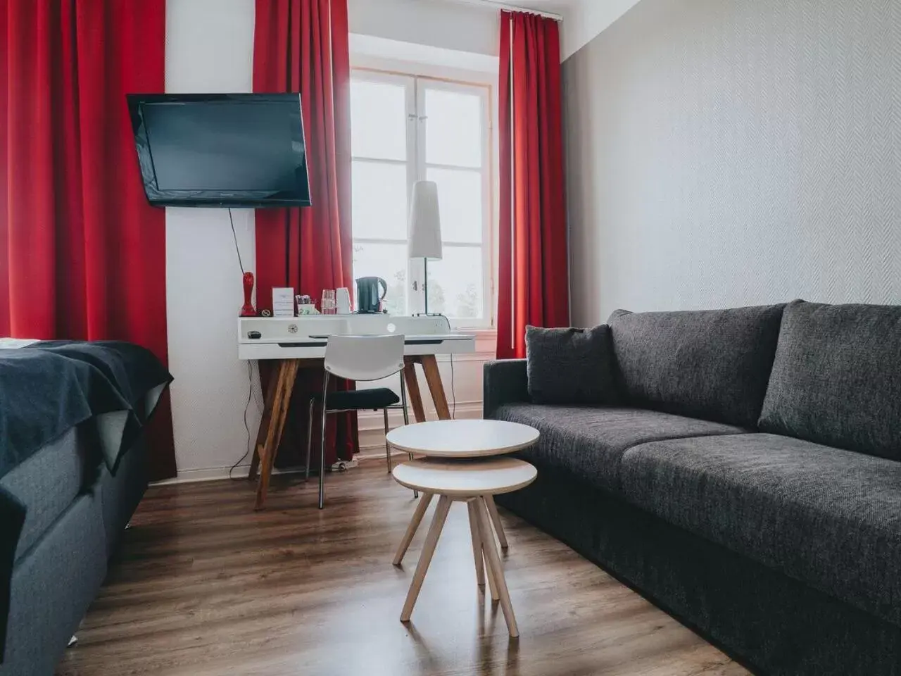 Bedroom, Seating Area in Arboga Stadshotell