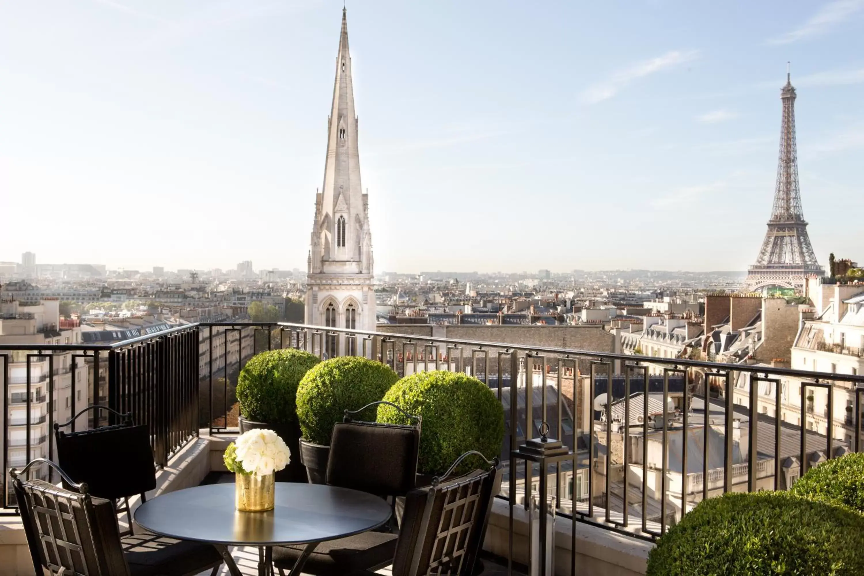 Balcony/Terrace in Four Seasons Hotel George V Paris