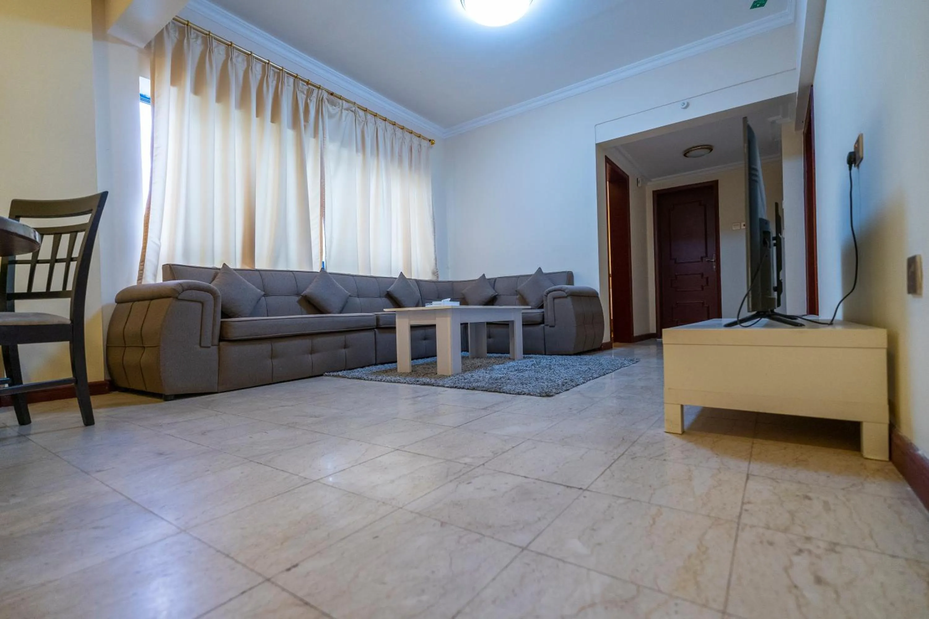 Living room in Majestic Hotel