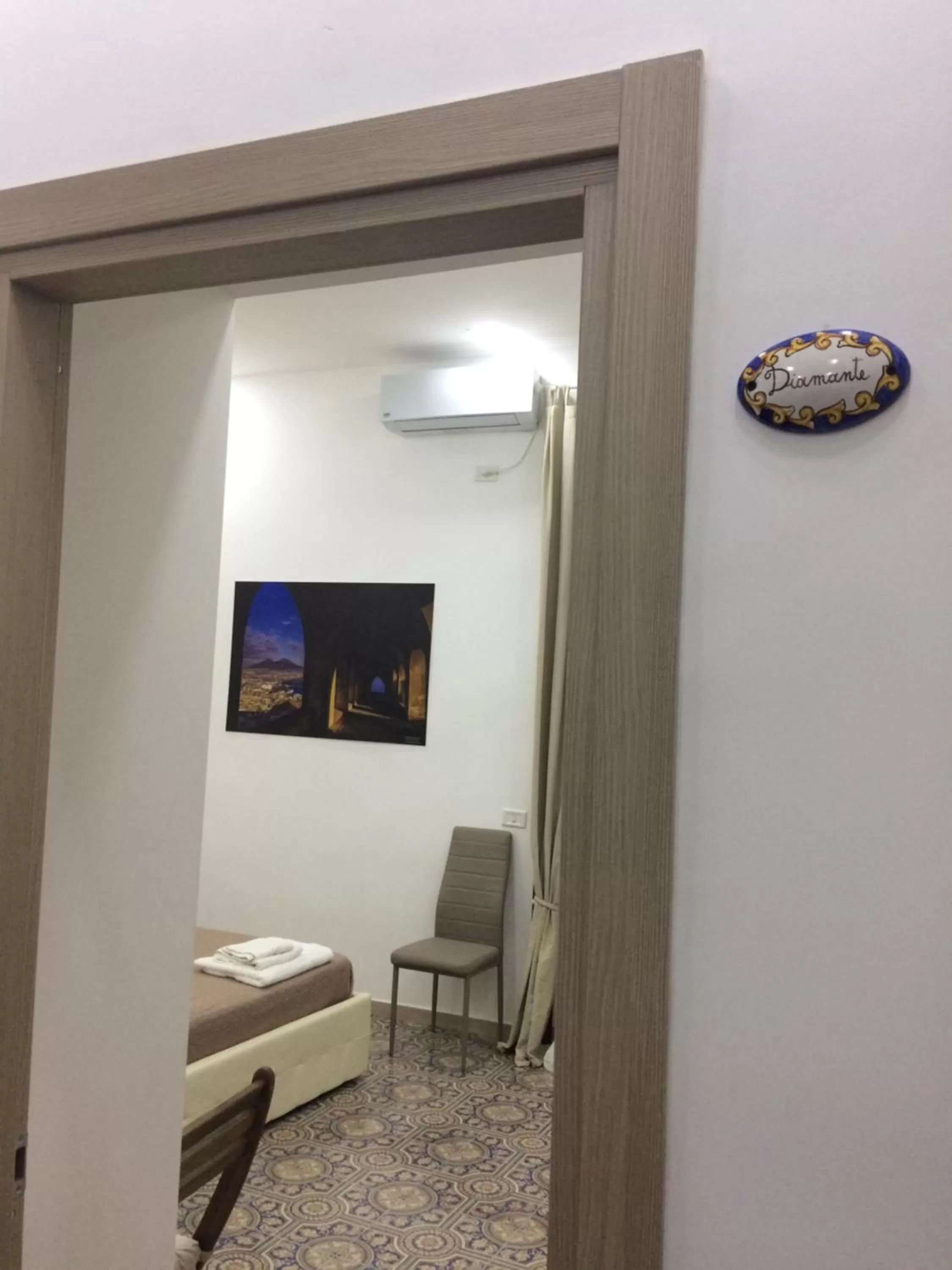 TV/Entertainment Center in Decumani Prestige