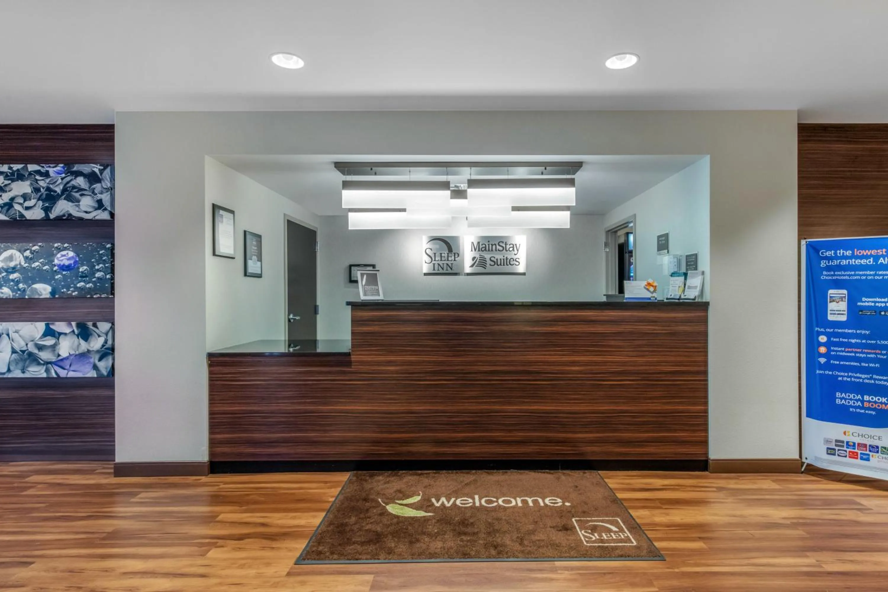Lobby or reception in MainStay Suites St Louis Airport