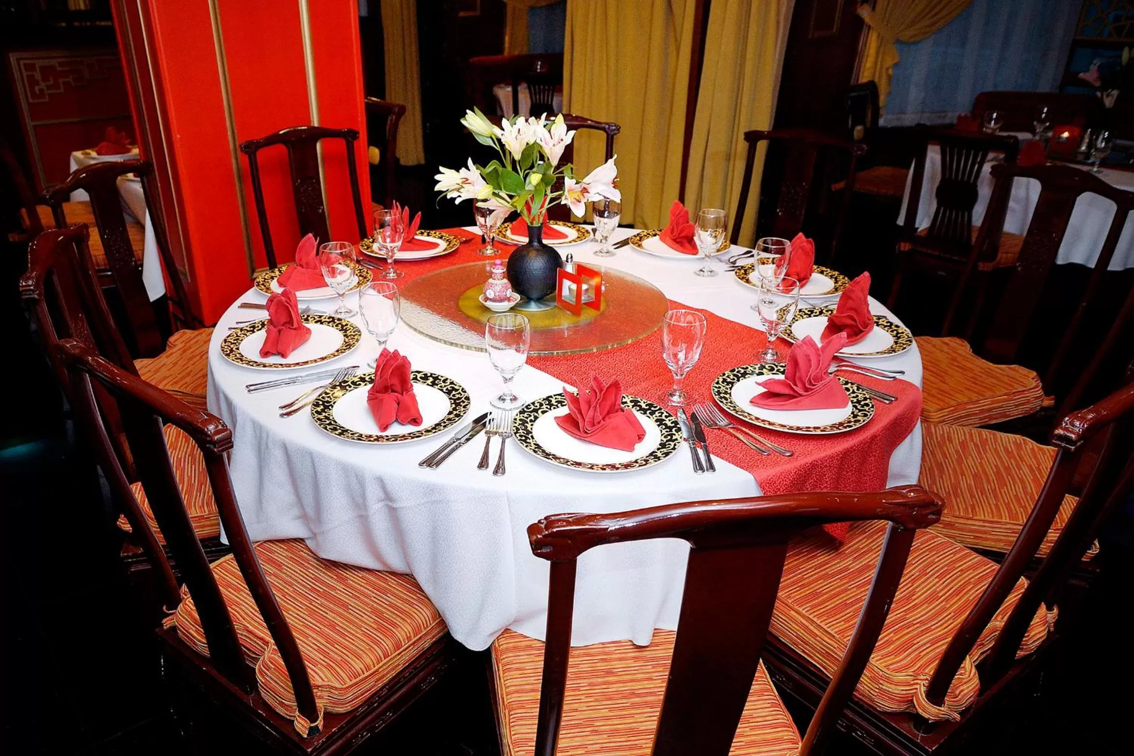 Food, Restaurant/Places to Eat in Swiss Al Hamra Hotel