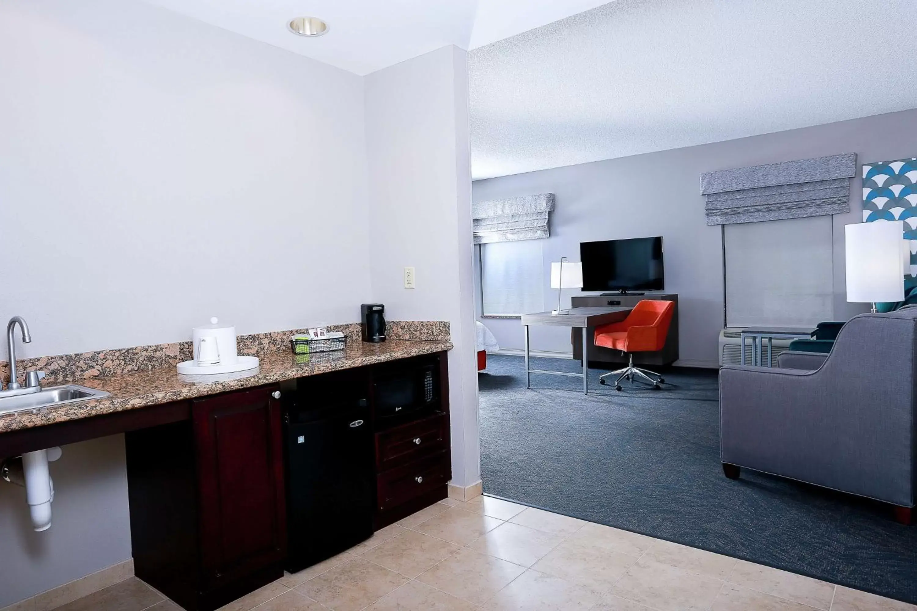 Other, Kitchen/Kitchenette in Hampton Inn & Suites Tampa-Wesley Chapel