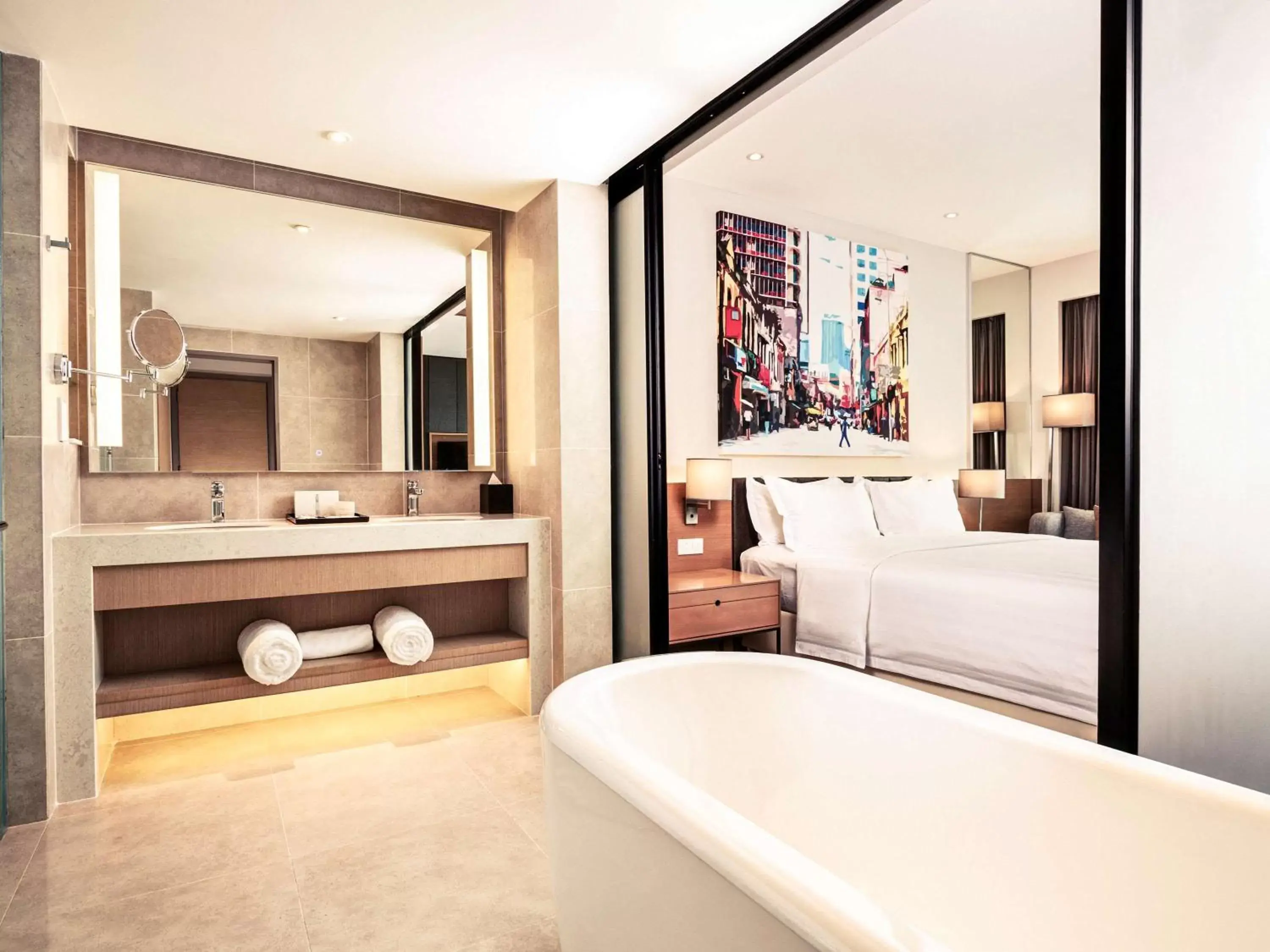 Superior Queen Suite in Mercure Kuala Lumpur Shaw Parade Superior Queen Suite in Mercure Kuala Lumpur Shaw Parade