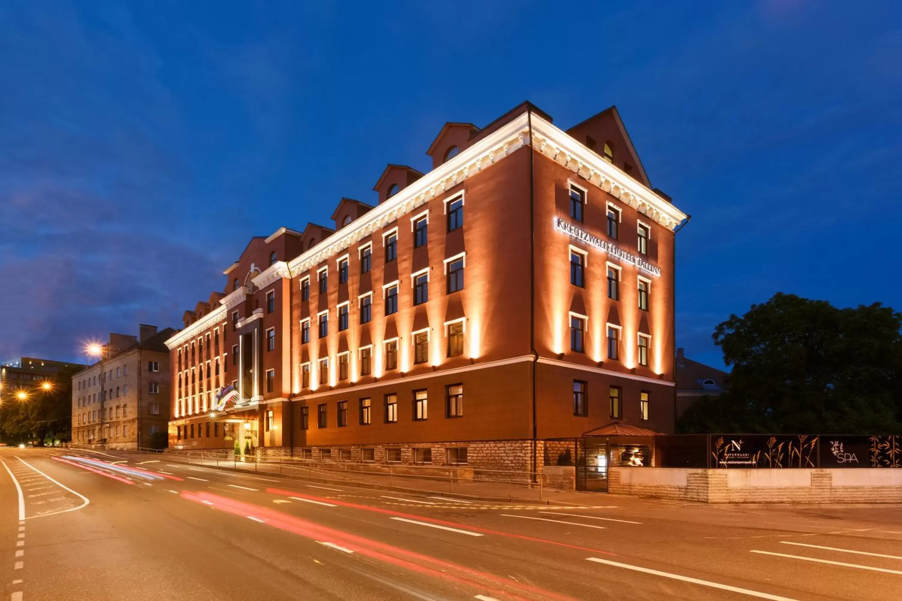 Nearby landmark, Property Building in Kreutzwald Hotel Tallinn