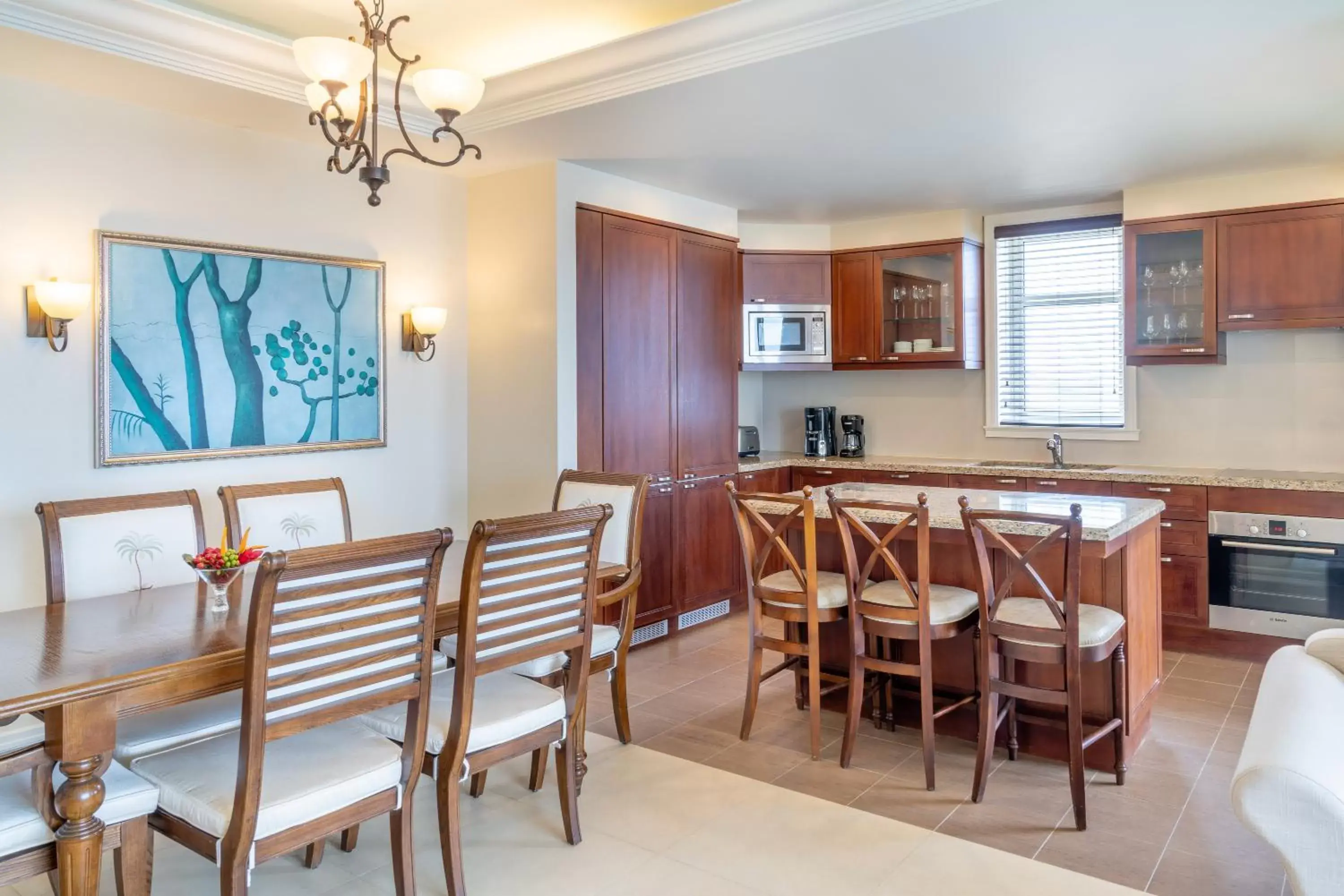 Kitchen or kitchenette, Dining Area in Jewel Grande Montego Bay Resort and Spa