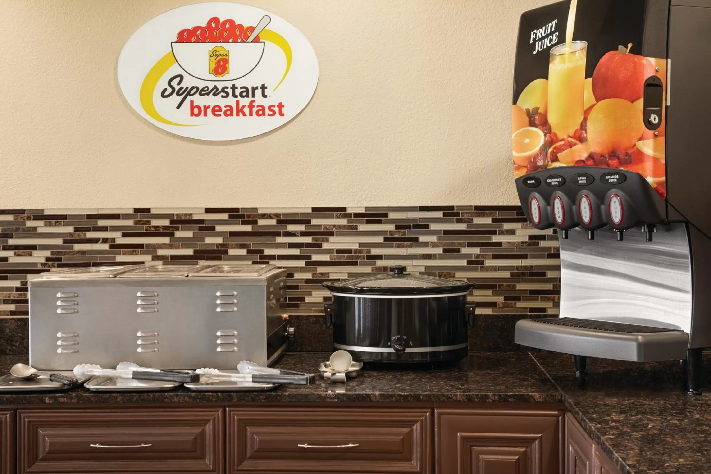 Food in Super 8 by Wyndham Gulfport Airport NW Near Biloxi