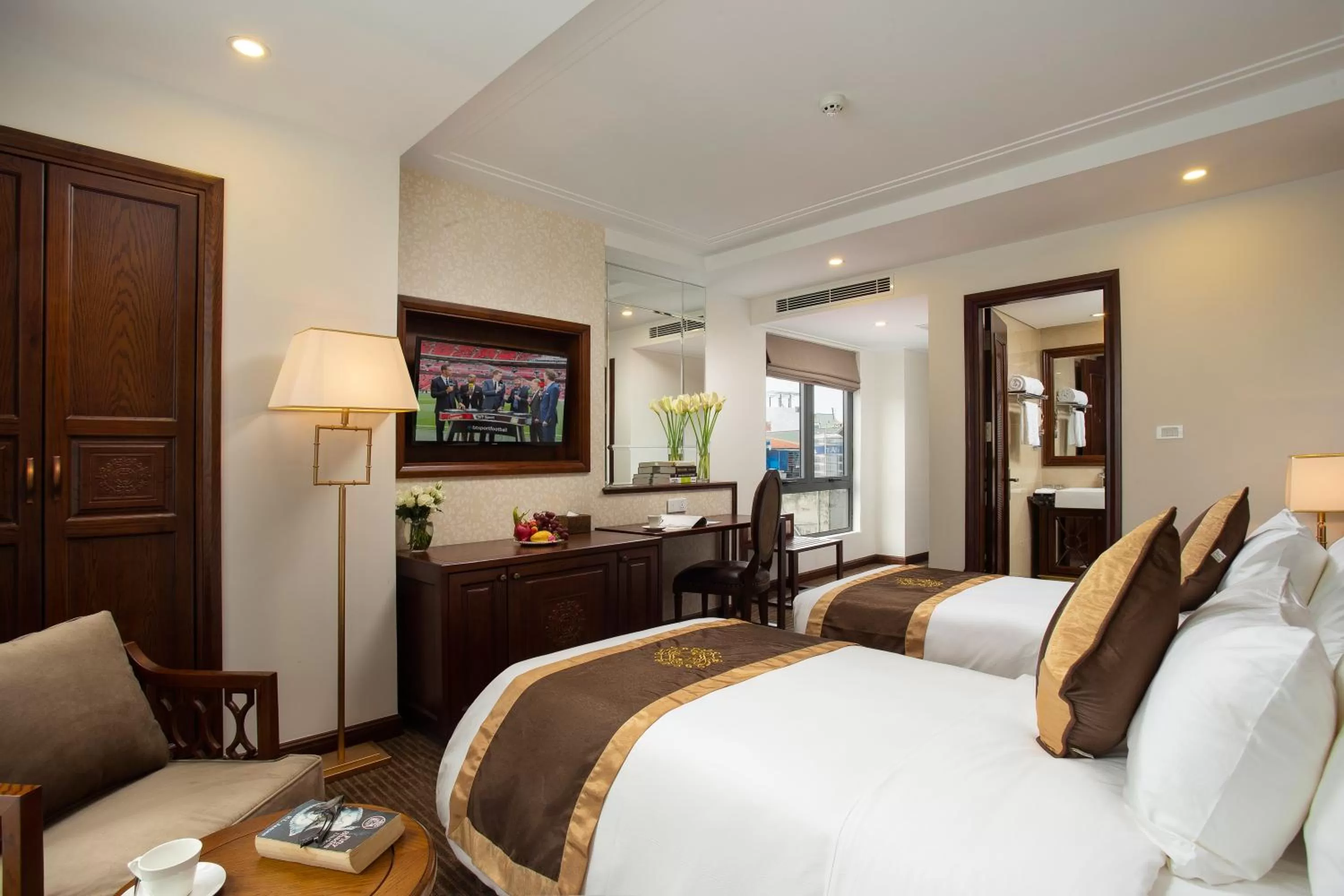 Shower, Bed in Rex Hanoi Hotel