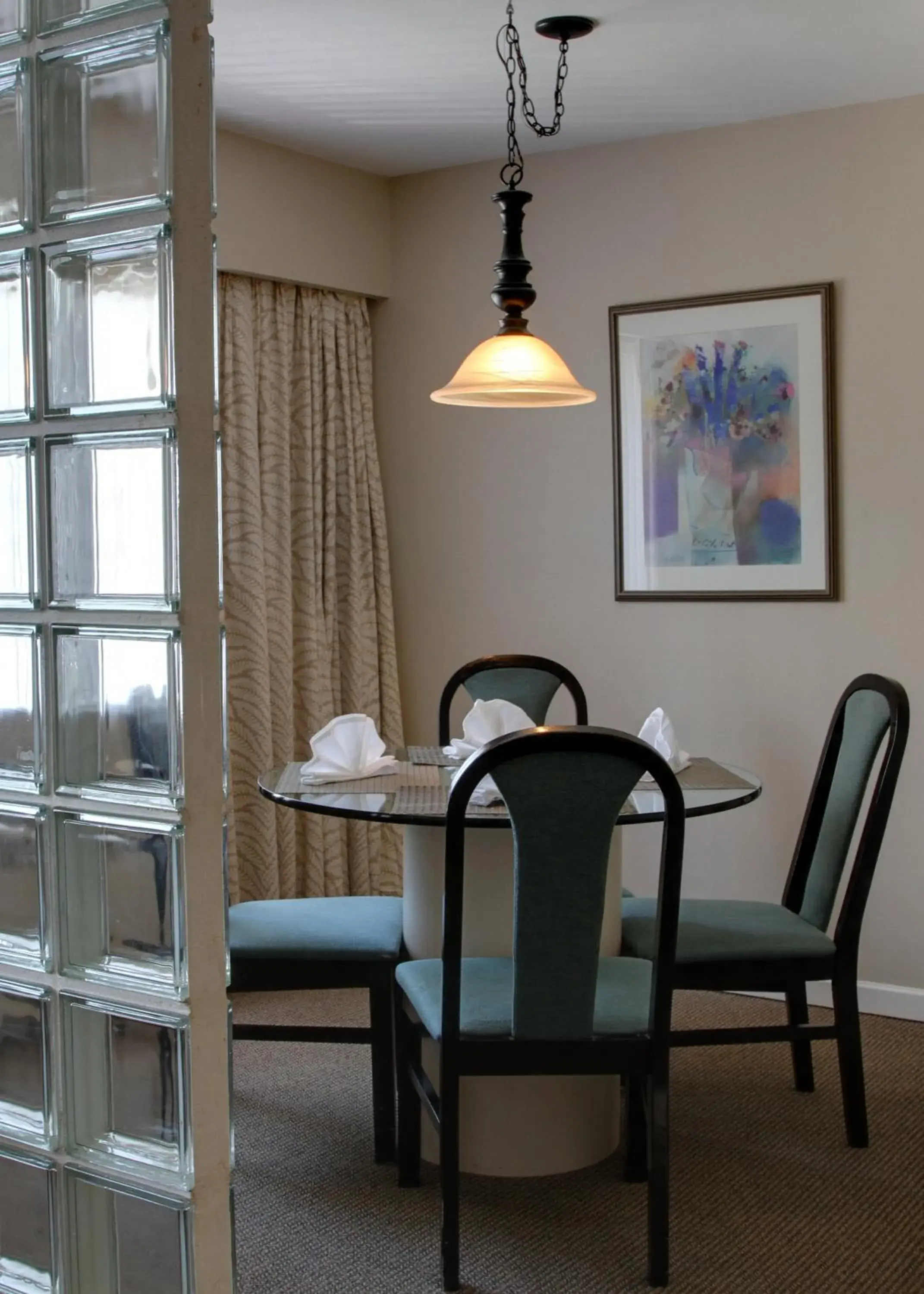 Decorative detail, Dining Area in Rosellen Suites At Stanley Park