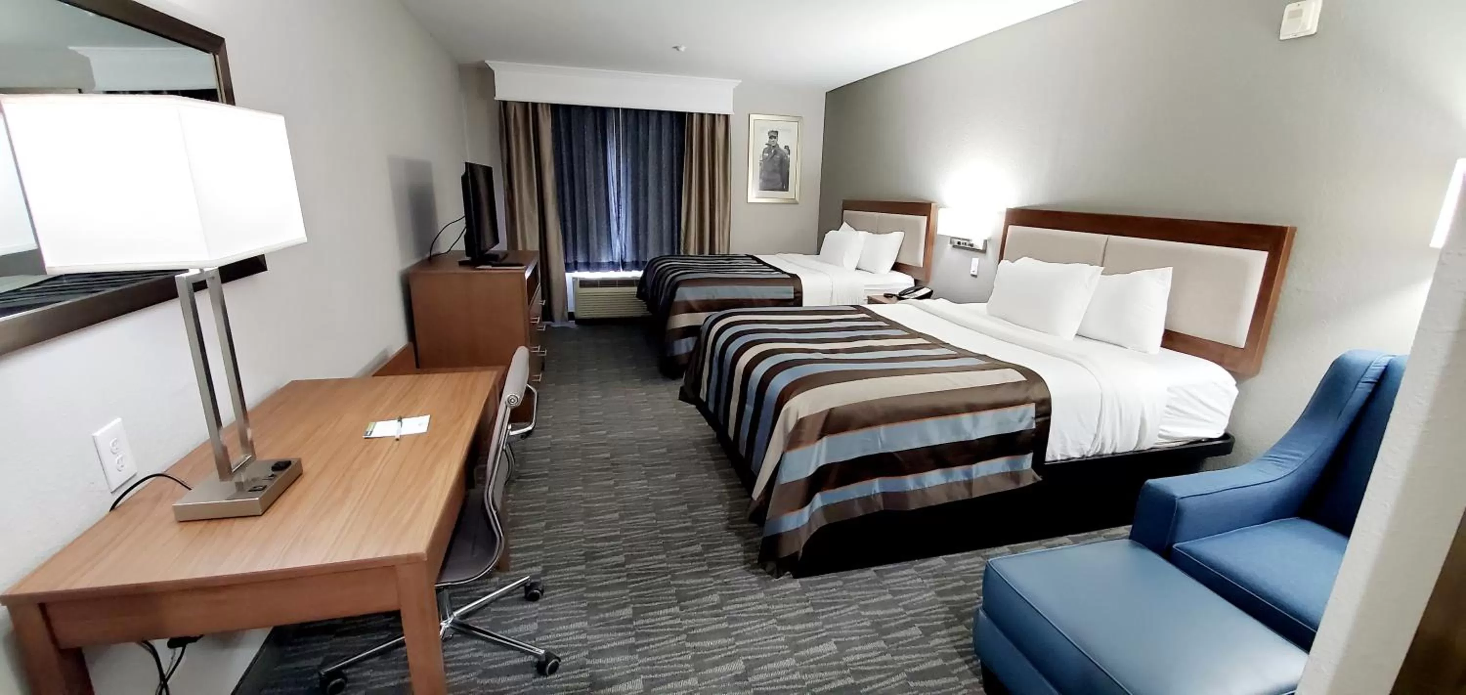 Photo of the whole room, Bed in Wingate by Wyndham Tupelo