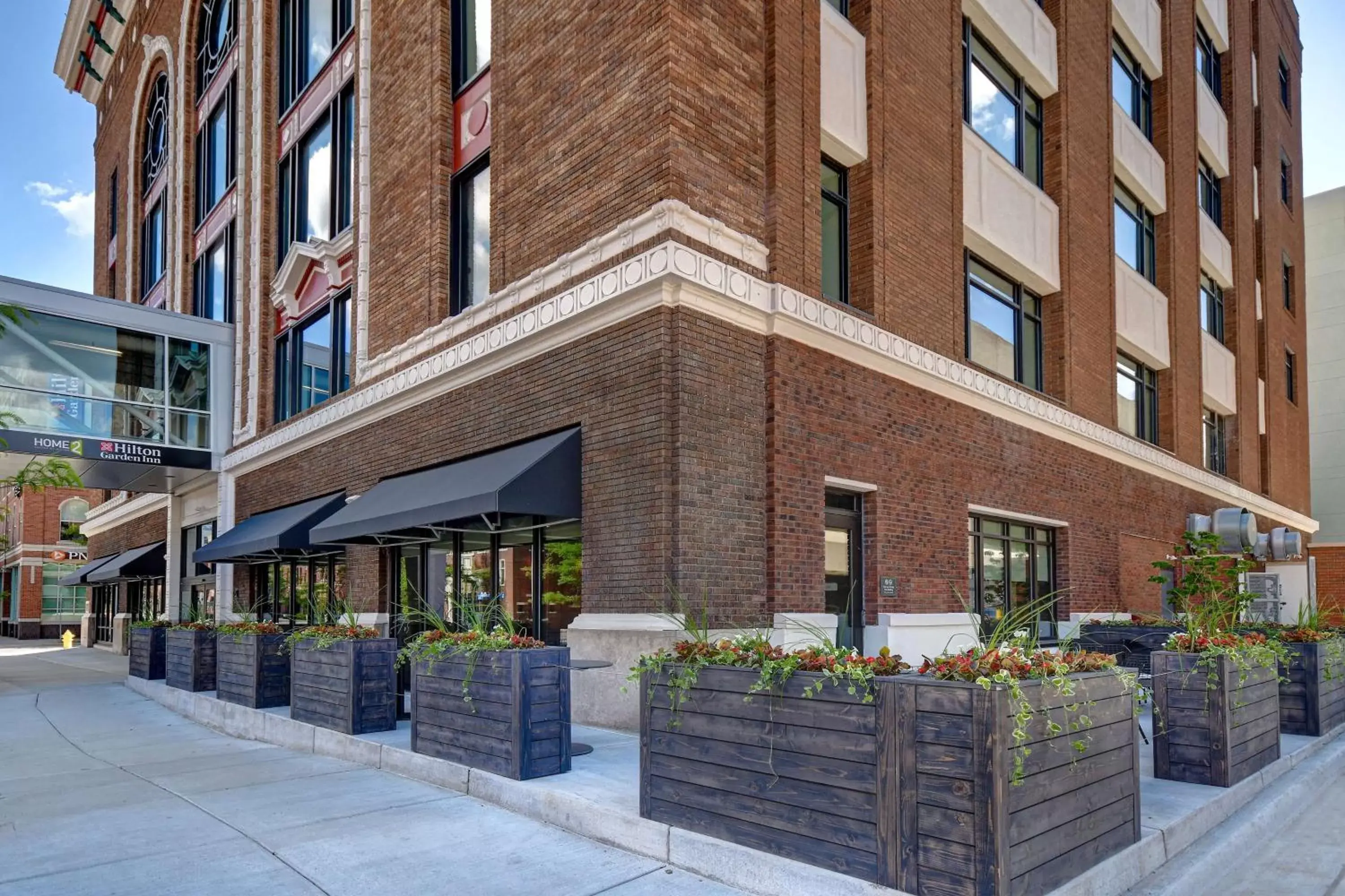 Property Building in Home2 Suites By Hilton Kalamazoo Downtown, Mi