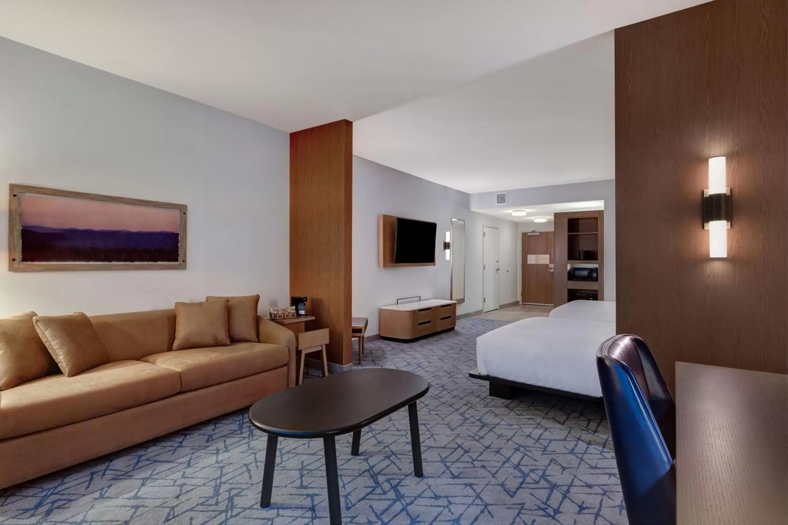 Bedroom, Seating Area in Fairfield by Marriott Inn & Suites Minneapolis Downtown