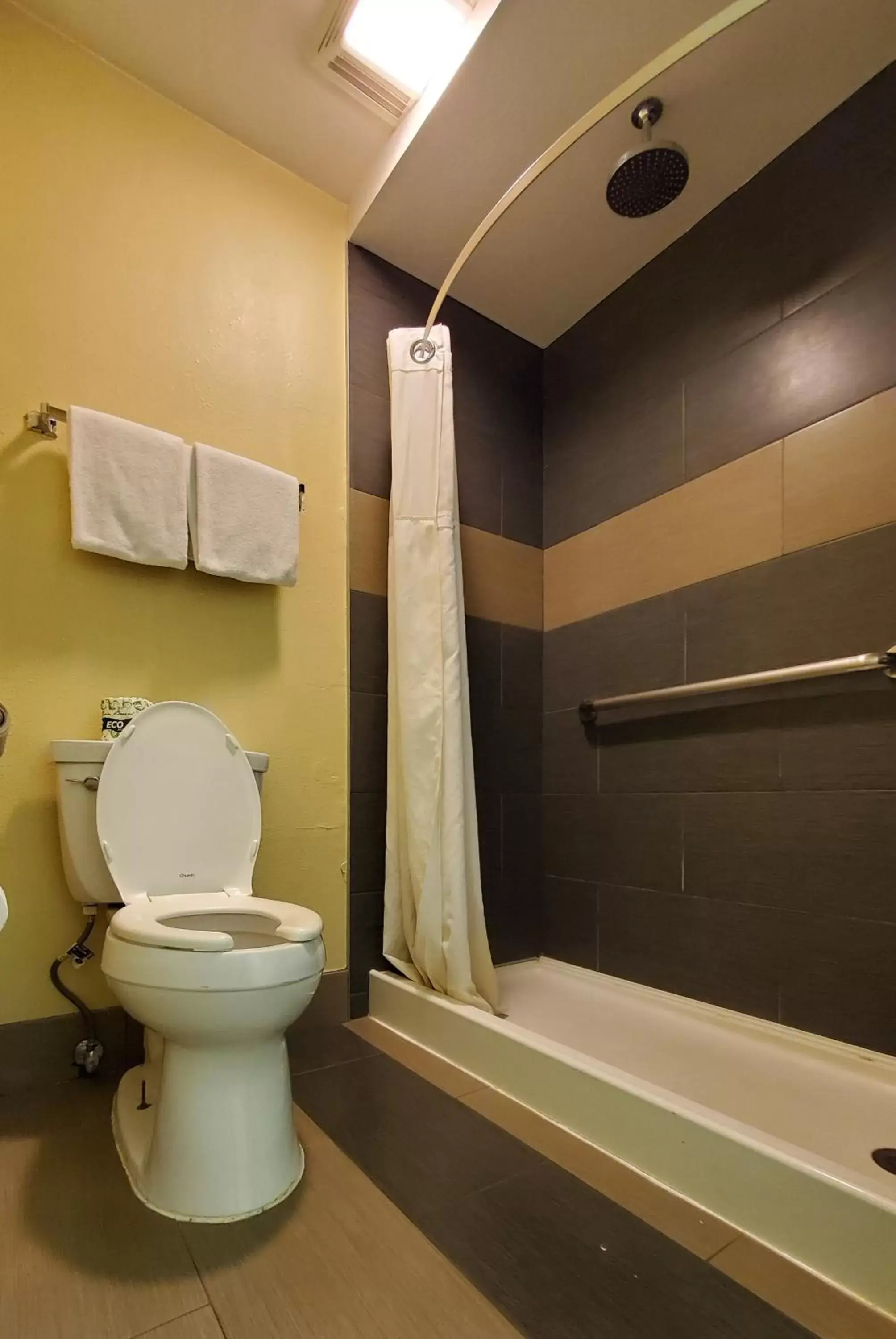 Bathroom in Ramada by Wyndham Flagstaff East