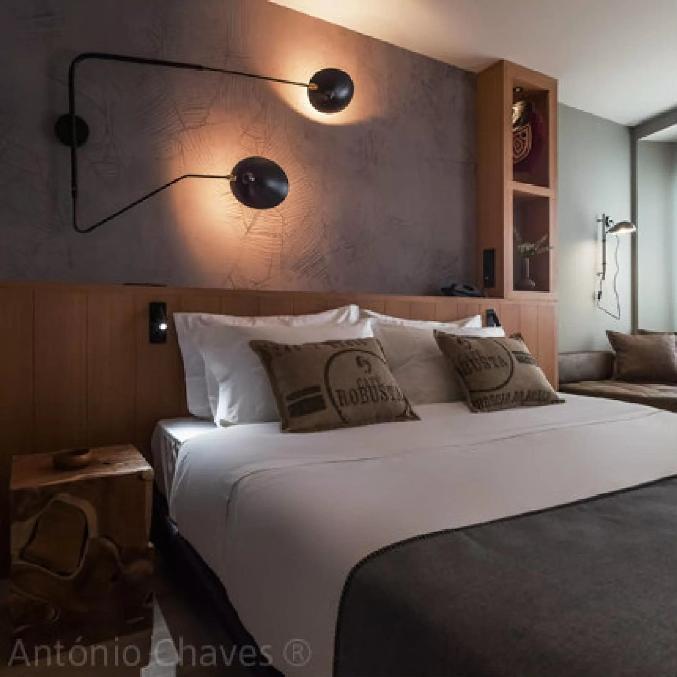 Bedroom, Bed in Descobertas Boutique Hotel Porto