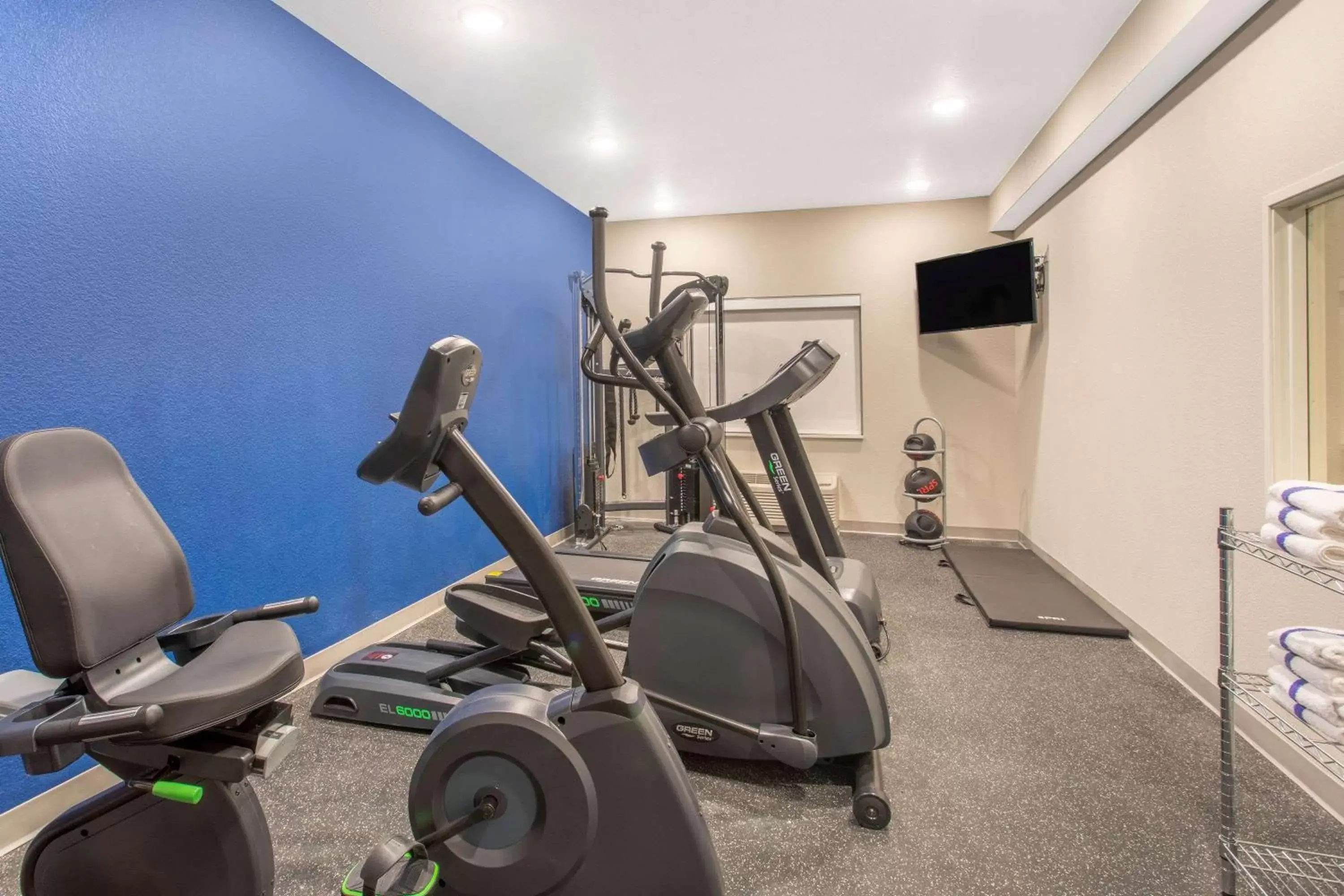 Fitness centre/facilities, Fitness Center/Facilities in Microtel Inn & Suites by Wyndham Limon
