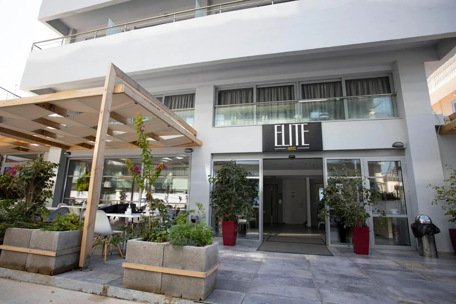 Facade/entrance, Property Building in Elite Hotel