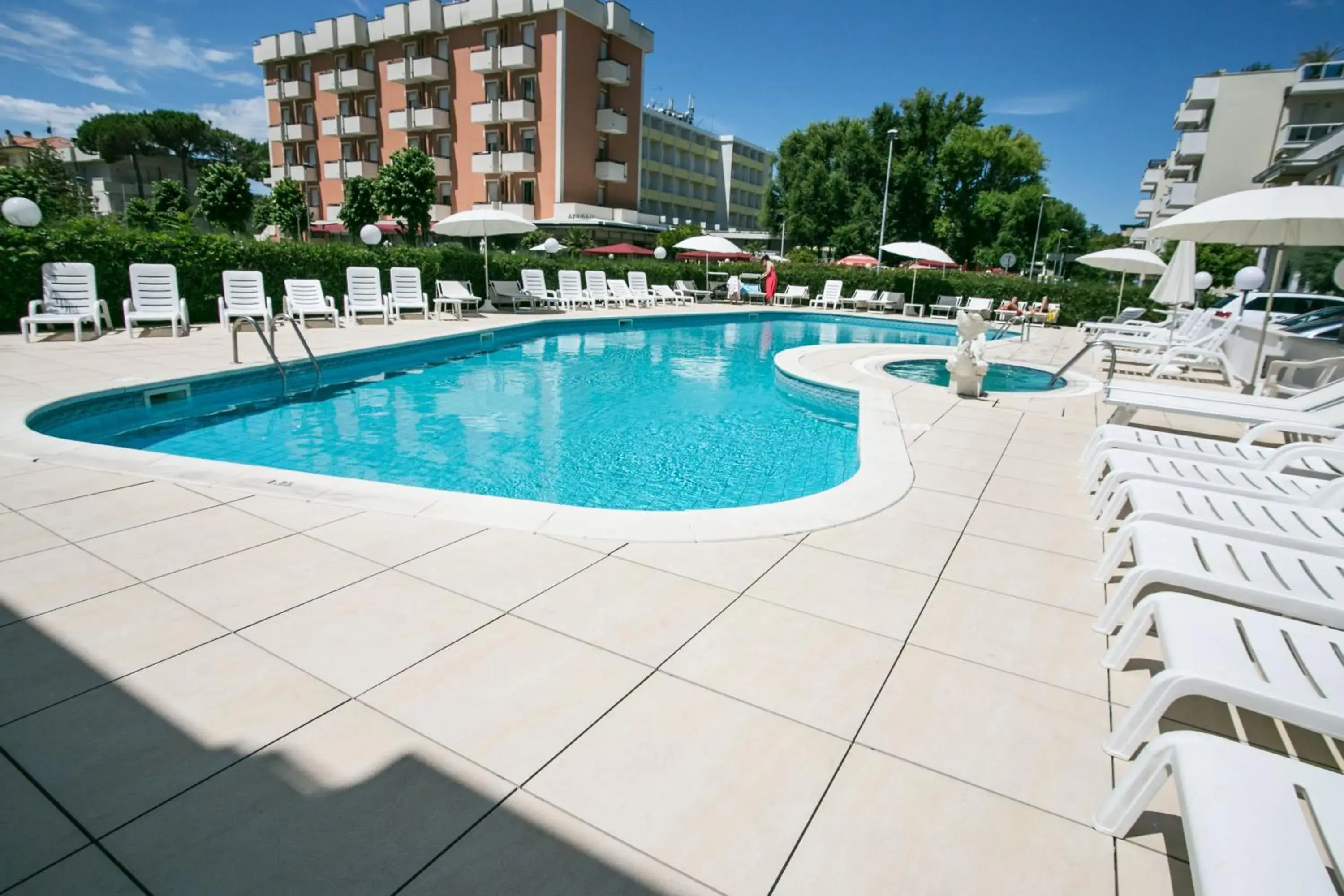 Swimming Pool in Park Hotel Serena