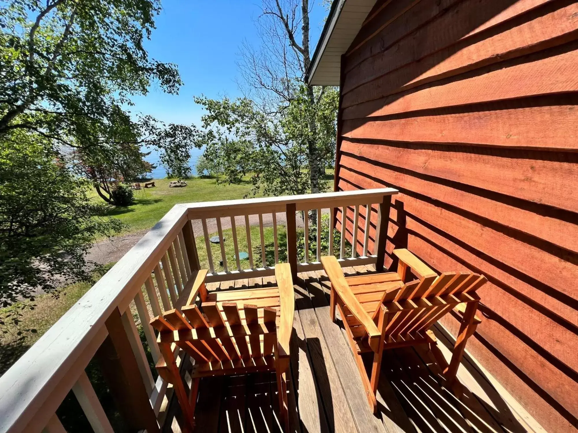 Double or Twin Room with Lake View in Thomsonite Inn on Lake Superior
