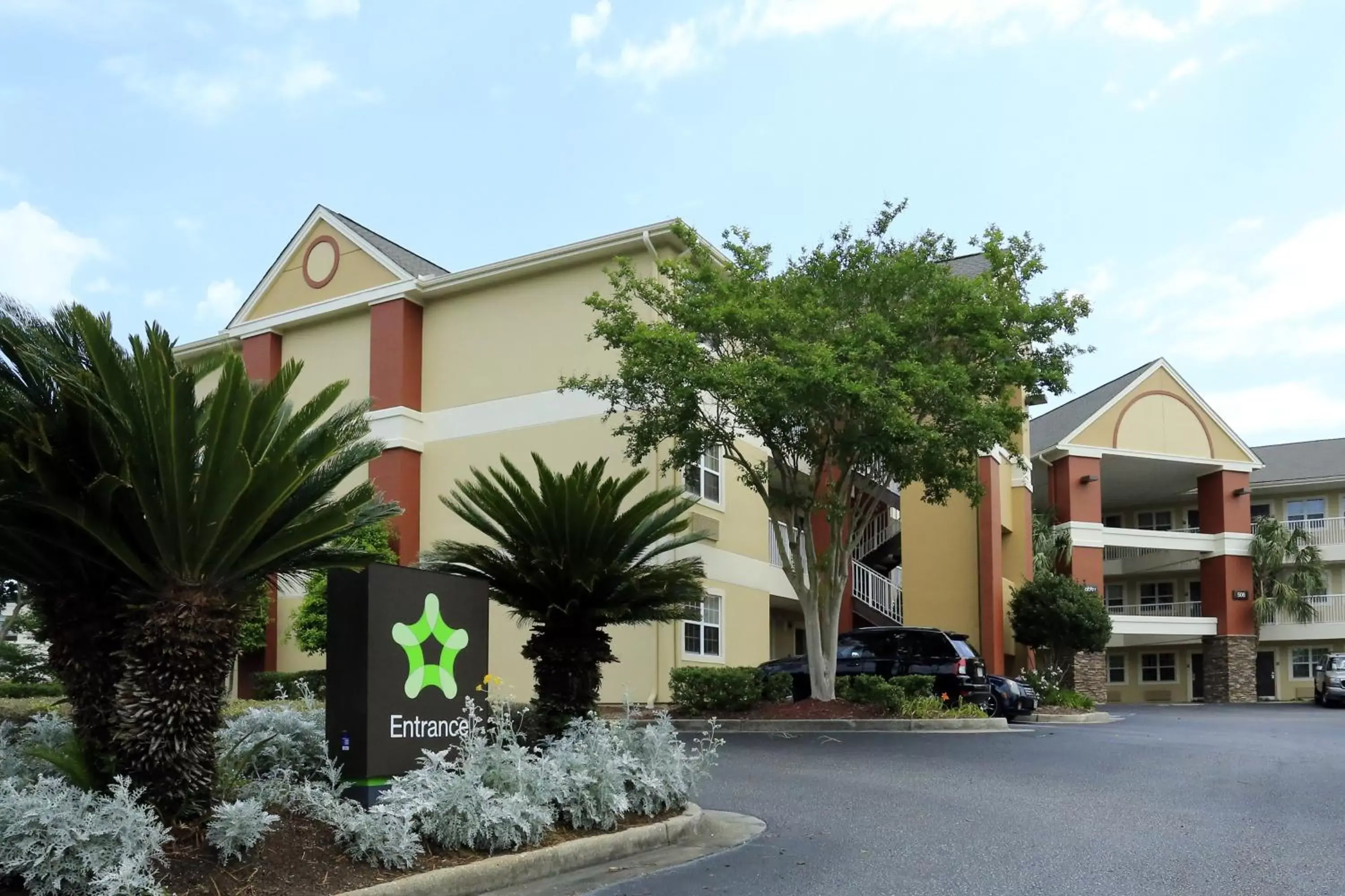 Property building in Extended Stay America Suites - Mobile - Spring Hill Property building in Extended Stay America Suites - Mobile - Spring Hill