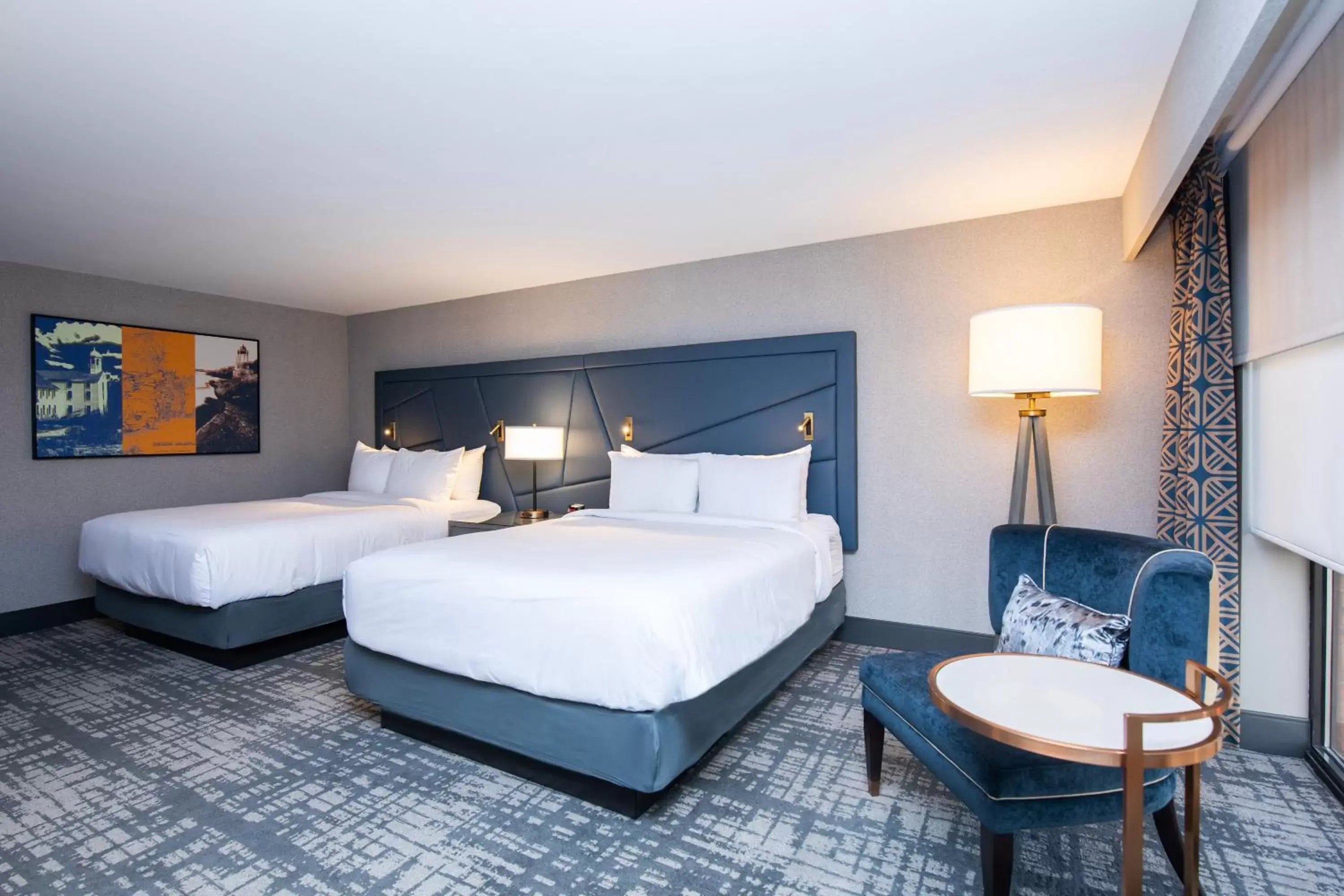 Photo of the whole room, Bed in Crowne Plaza Providence-Warwick (Airport), an IHG Hotel