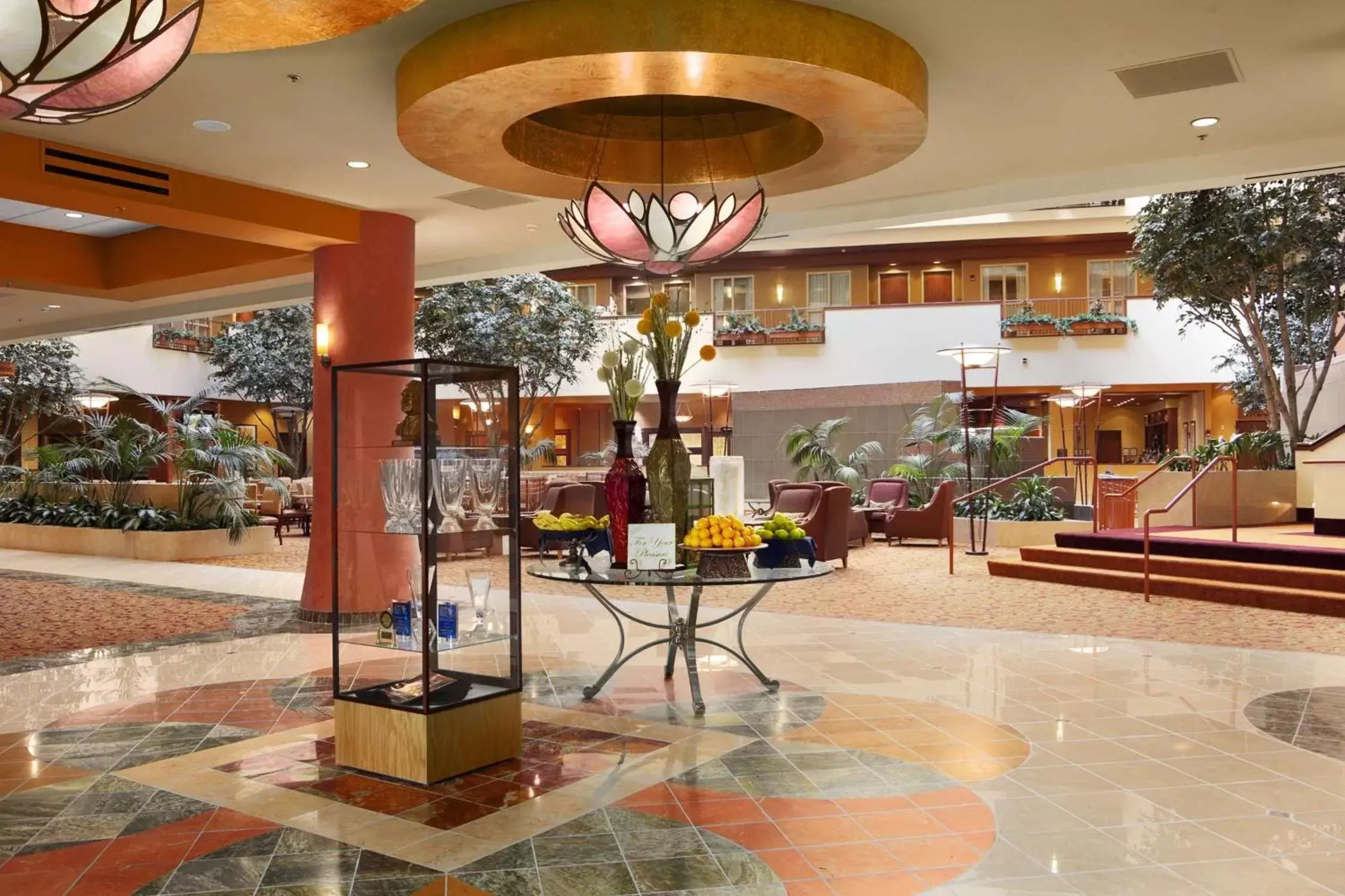 Lobby or reception, Lobby/Reception in Embassy Suites East Peoria Hotel and Riverfront Conference Center
