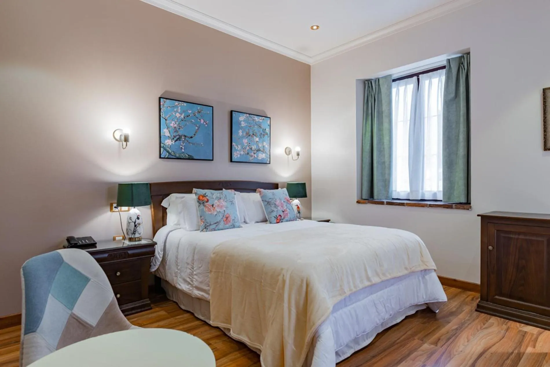 Bed in Hotel & Spa María Manuela