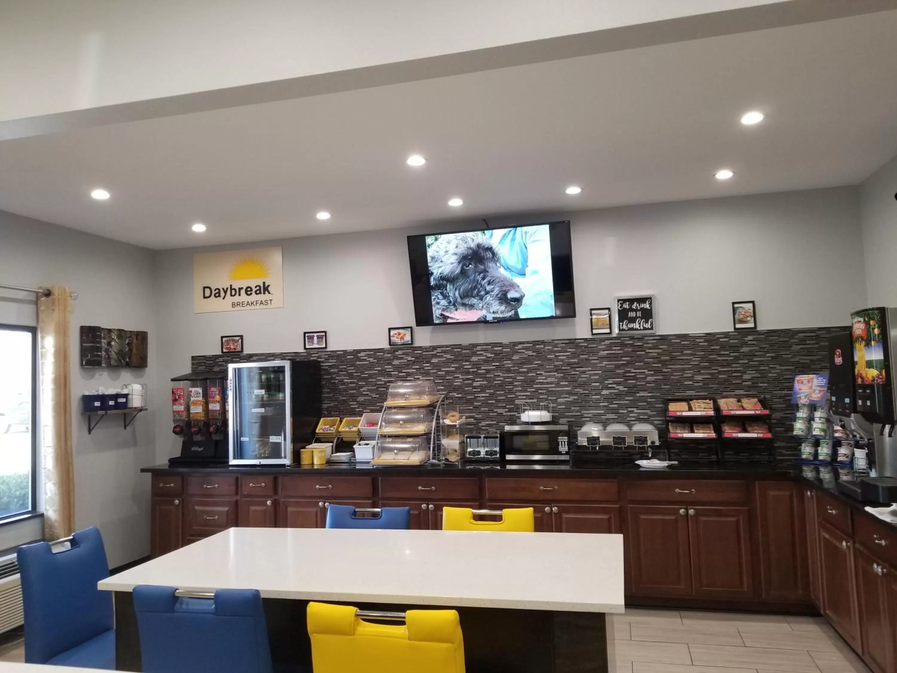 Food in Days Inn by Wyndham Mauldin/Greenville