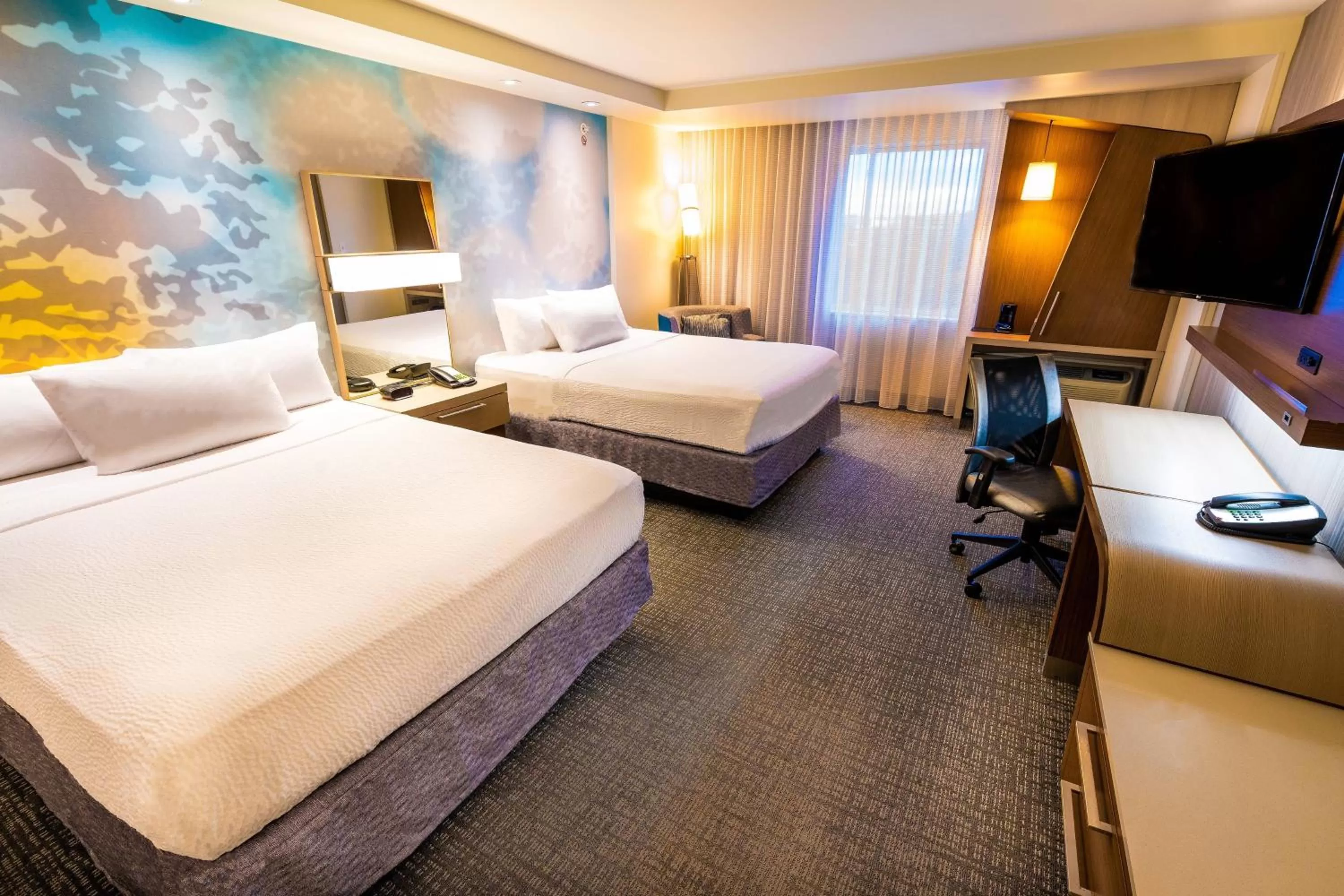 Photo of the whole room, Bed in Courtyard Largo Medical Center Drive