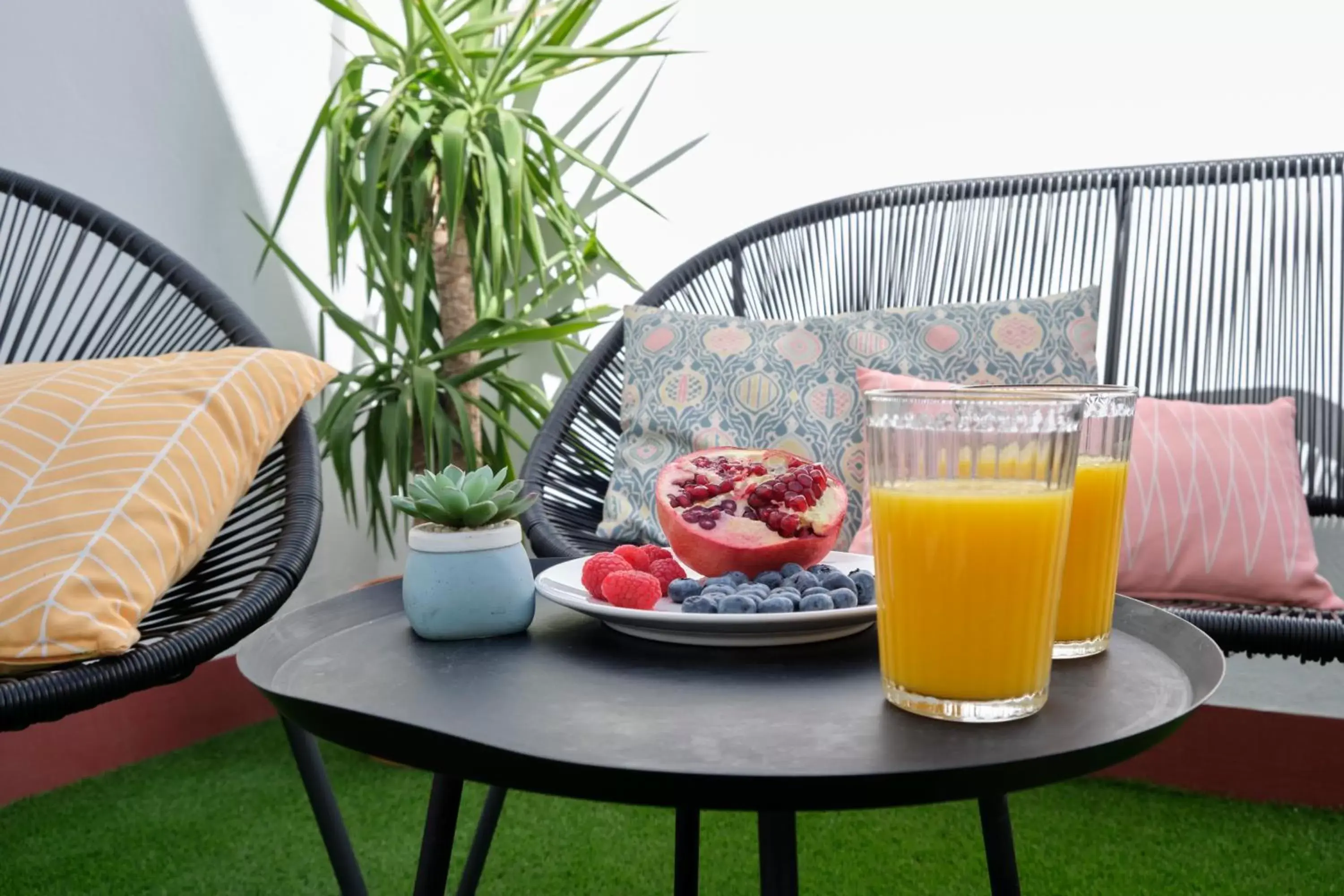 Patio, Breakfast in Sweet Sevilla Suites