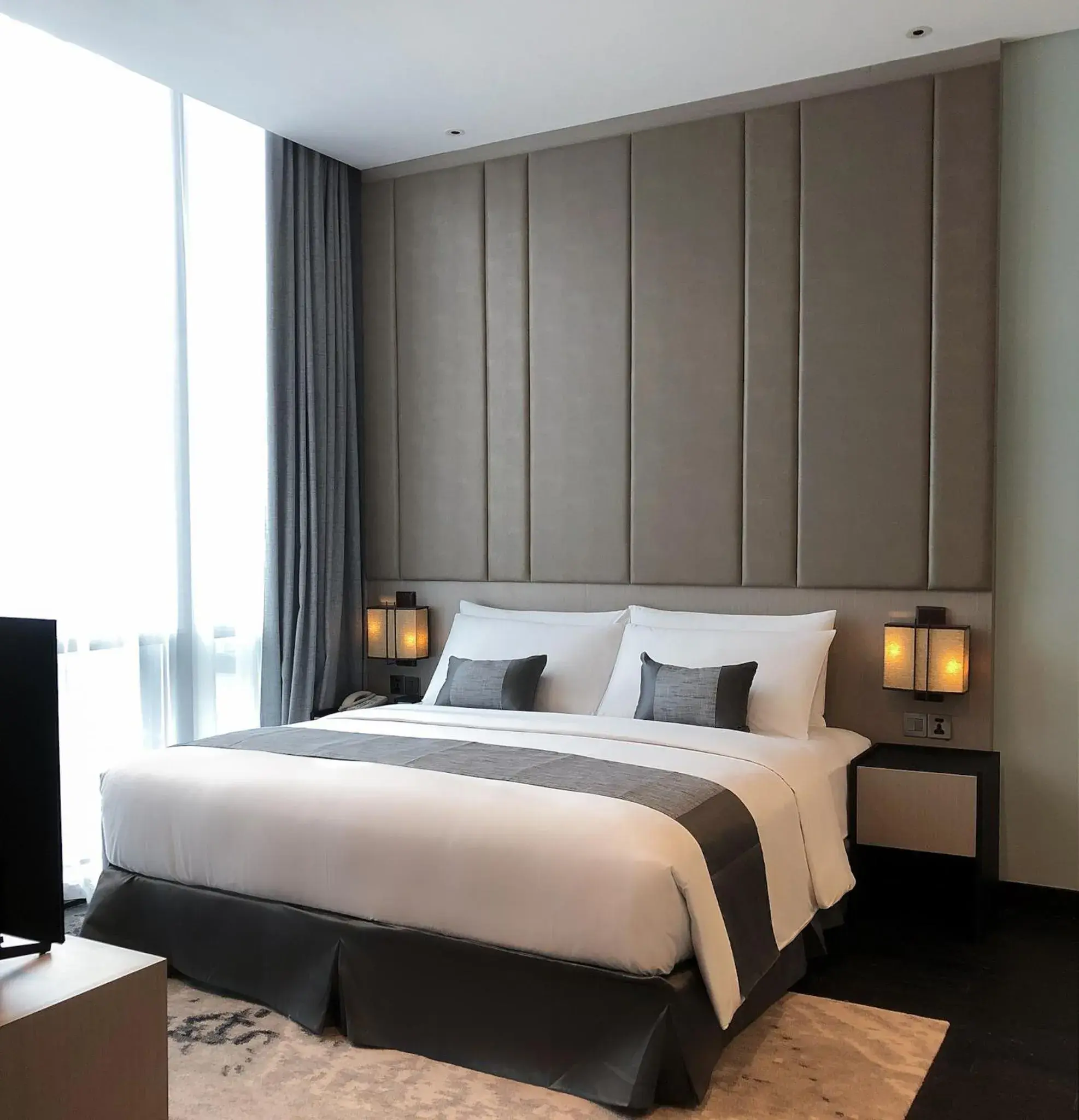 Bedroom, Bed in Crowne Plaza Jakarta Residences, an IHG Hotel Bedroom, Bed in Crowne Plaza Jakarta Residences, an IHG Hotel