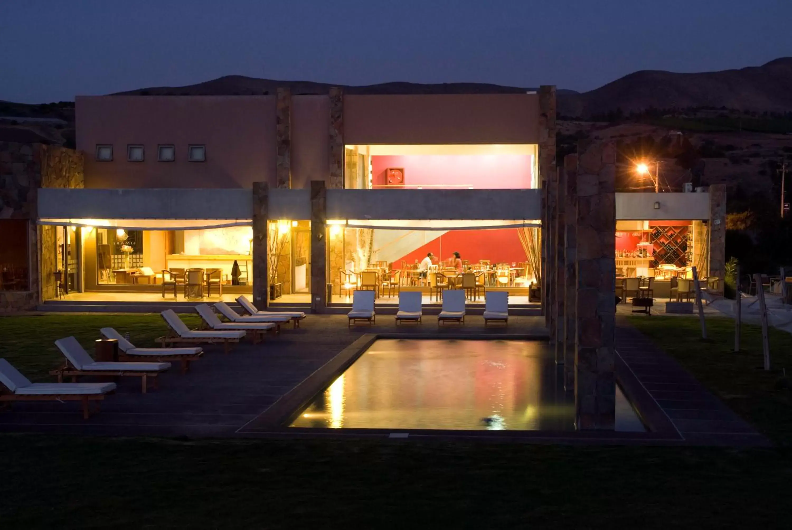 Facade/entrance in Hotel Limari Facade/entrance in Hotel Limari