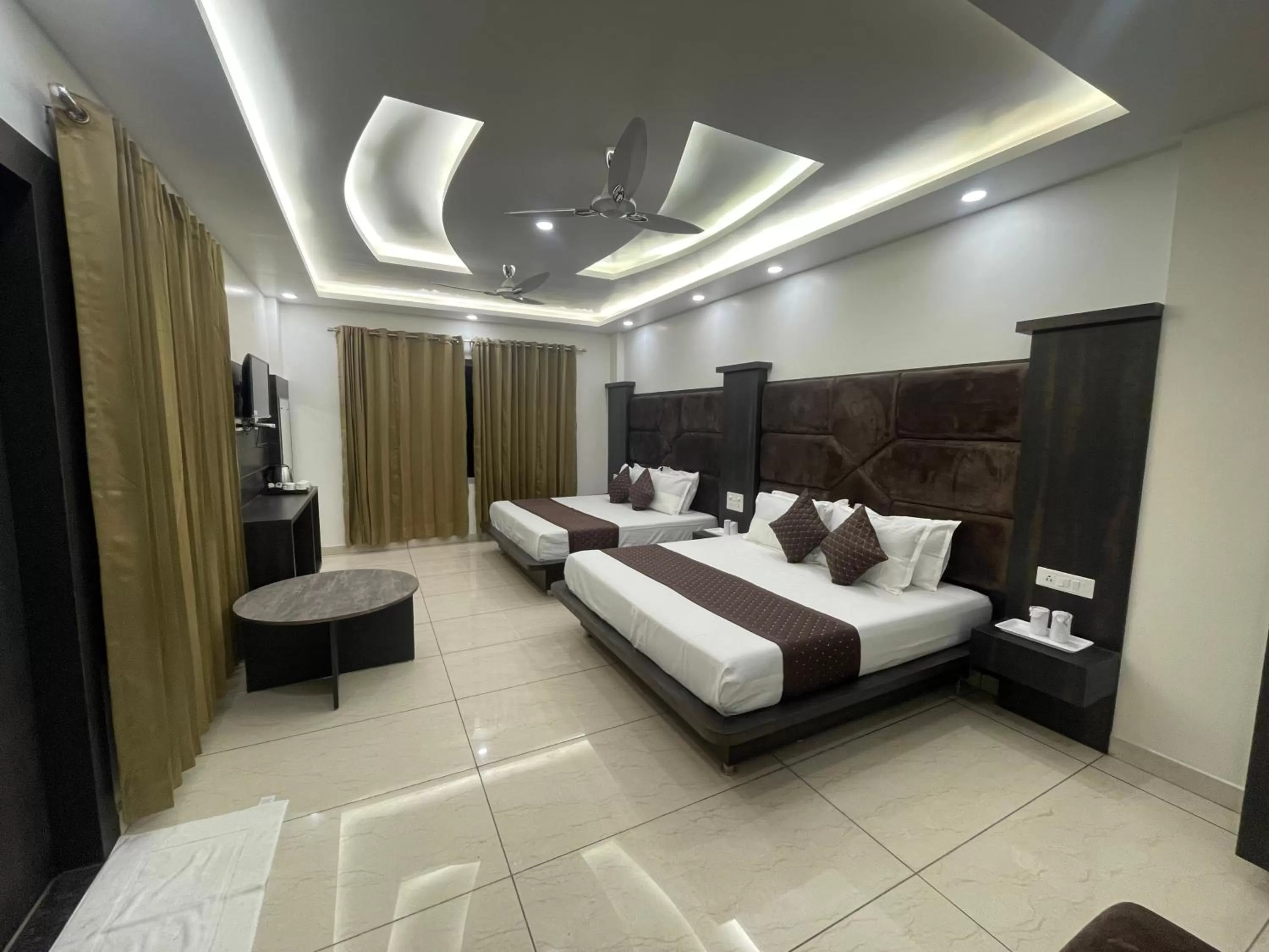 Bed in Hotel The Vaishvik