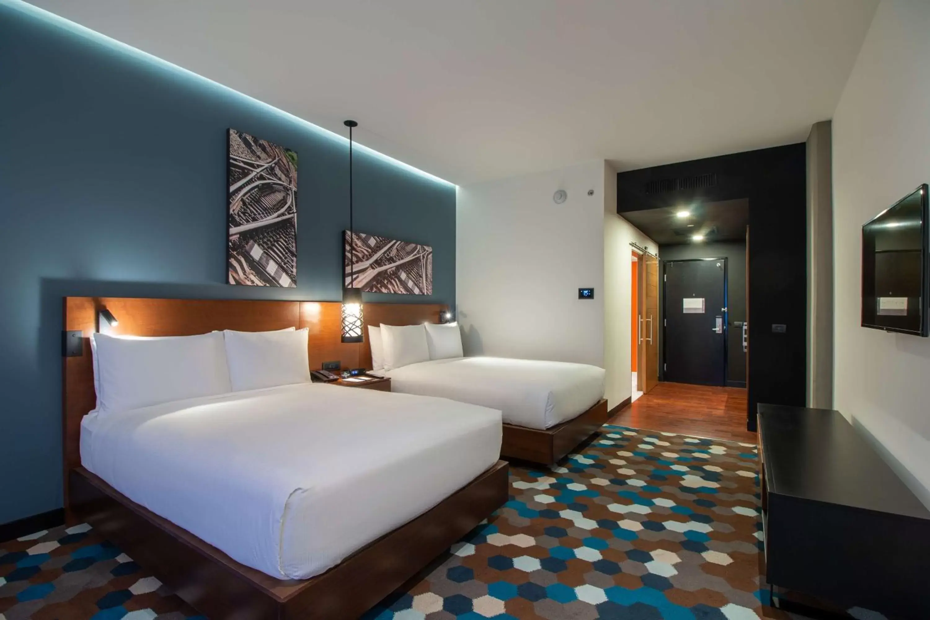 Photo of the whole room, Bed in Doubletree By Hilton Celaya