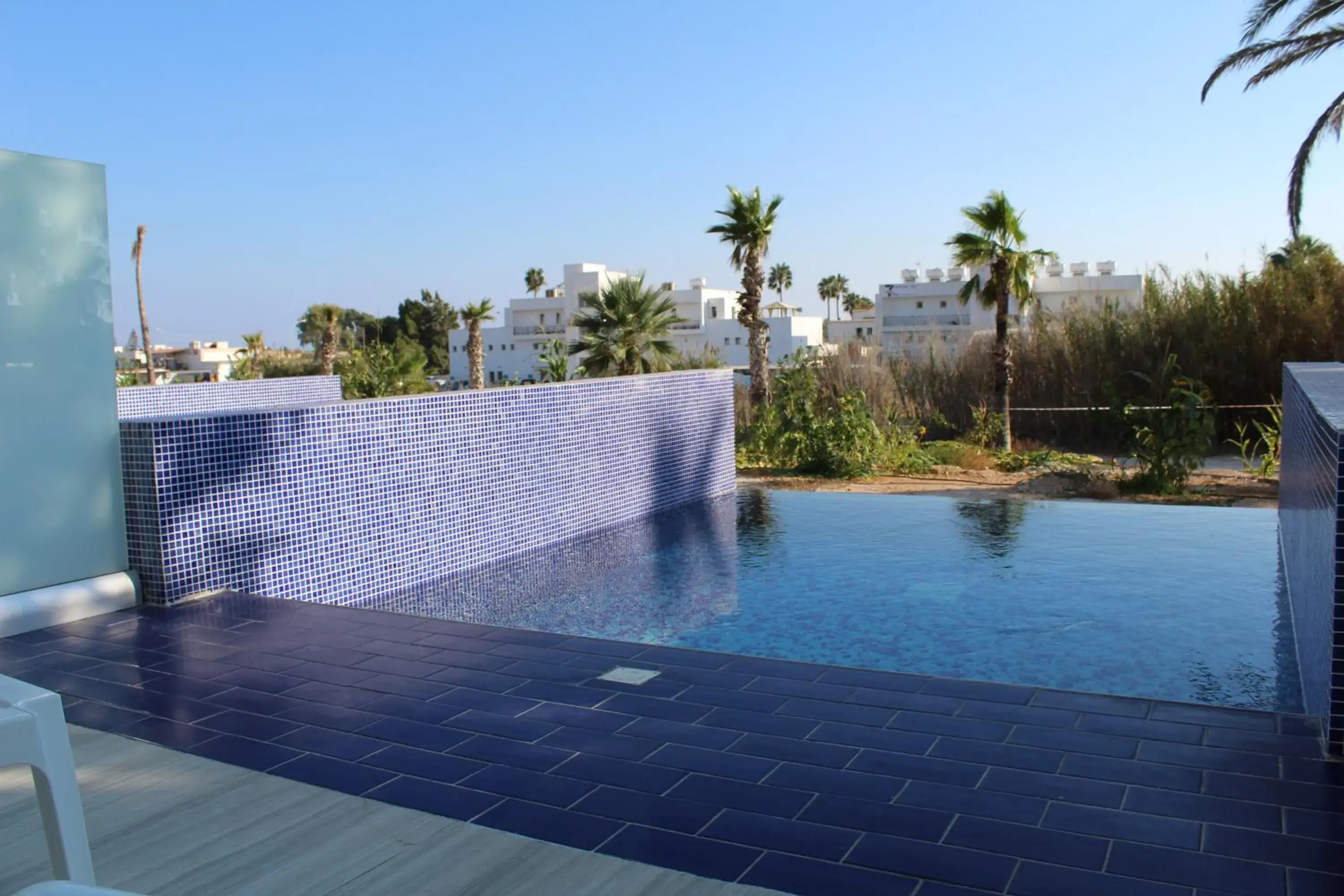 Balcony/Terrace, Swimming Pool in Fedrania Gardens Hotel