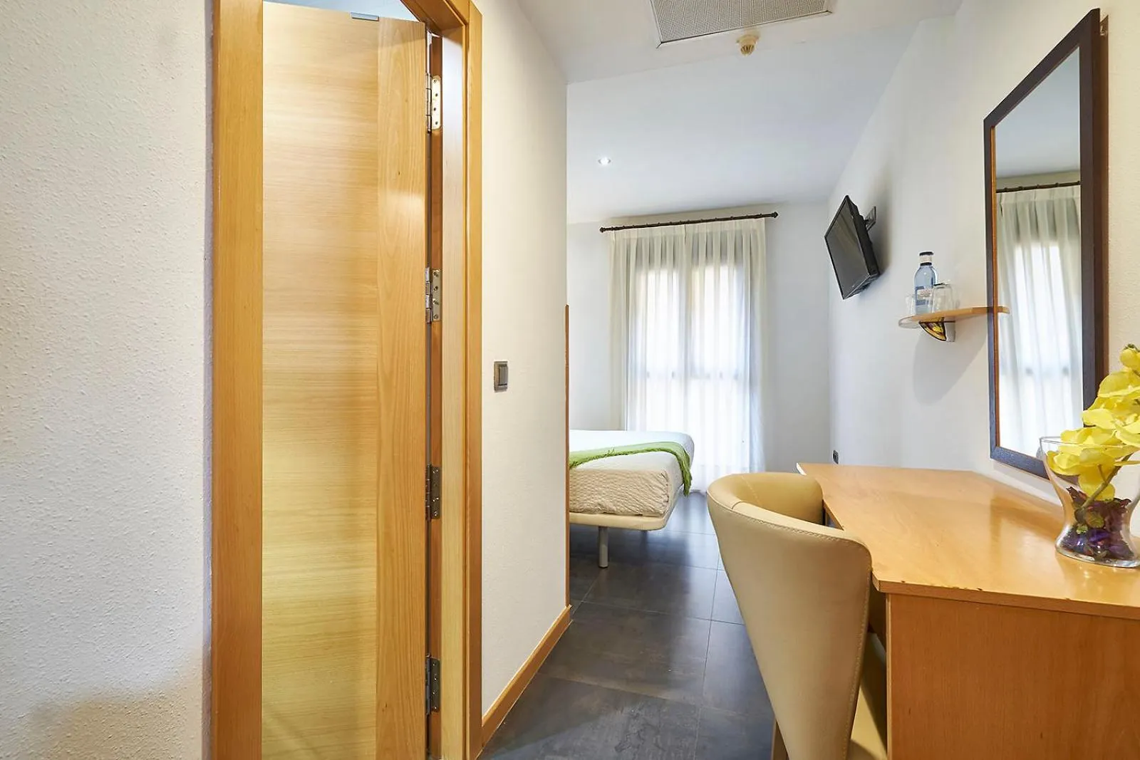 Photo of the whole room in Hotel Real de Illescas