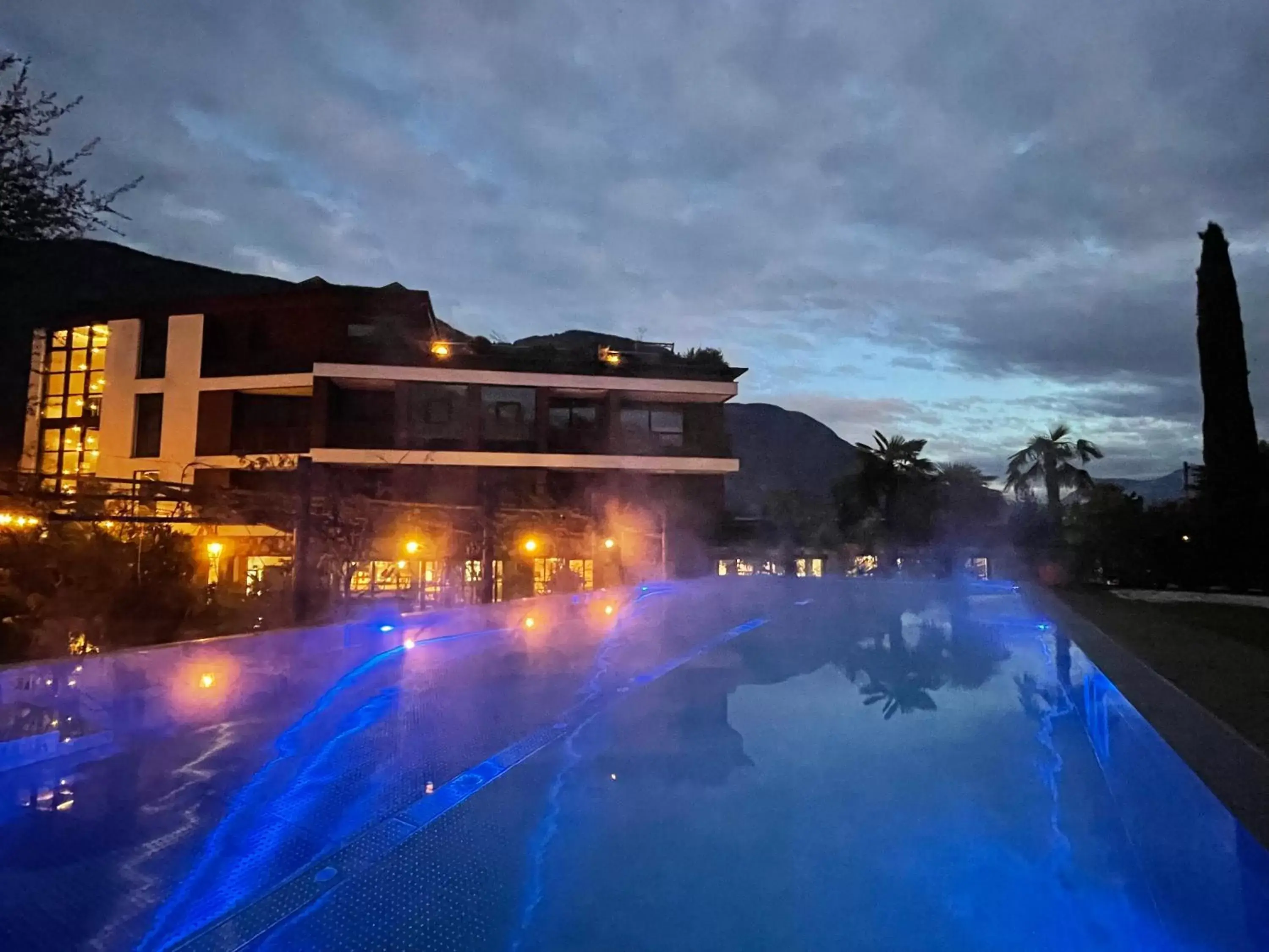 Swimming Pool in Hotel Ansitz Plantitscherhof