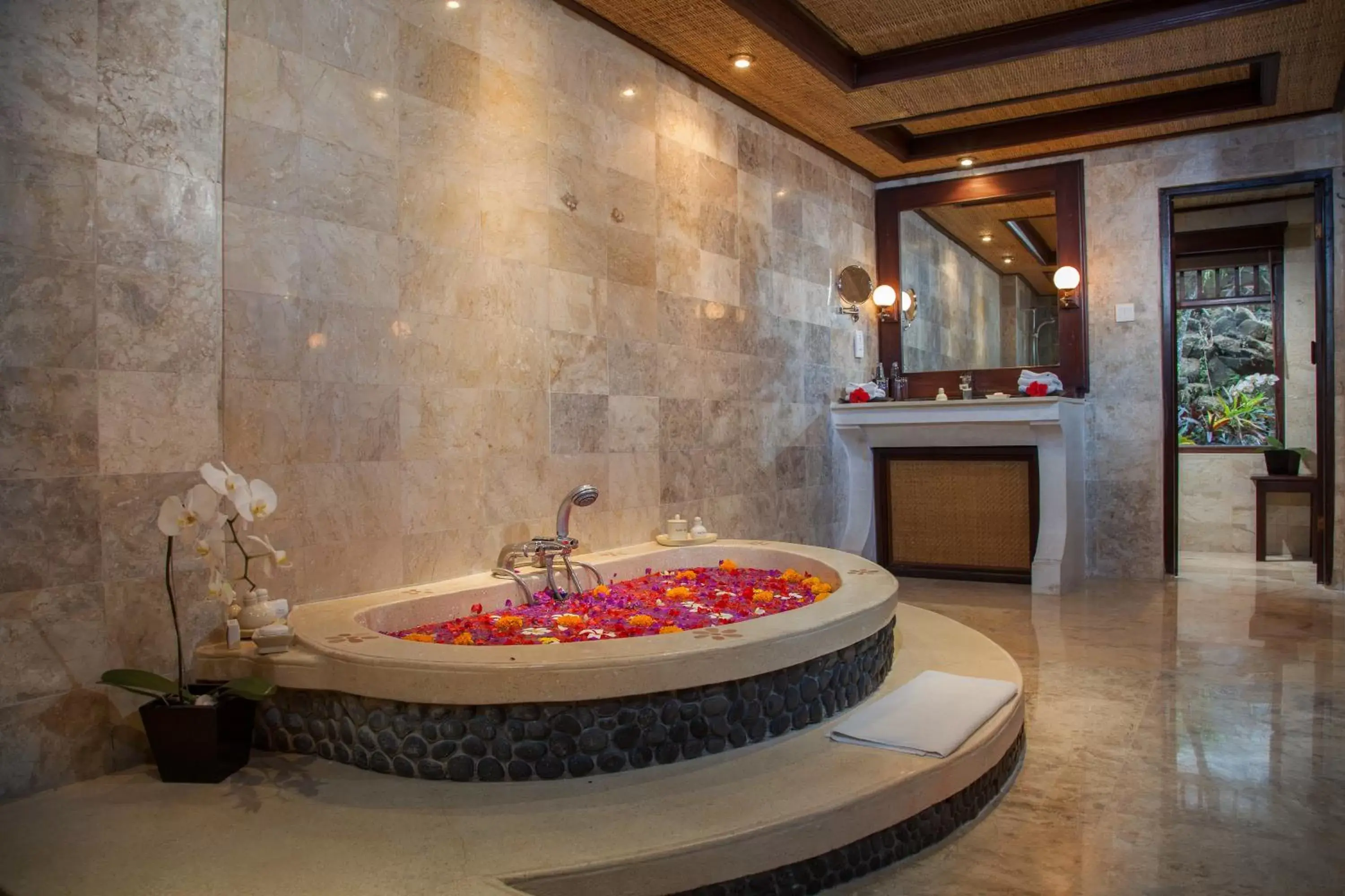 Bathroom in Pita Maha Resort & Spa