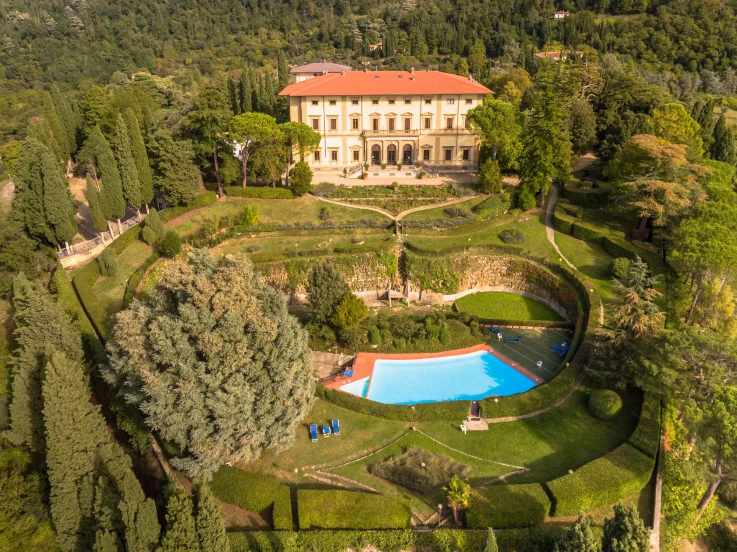 Swimming pool, Bird's-eye View in Villa Pitiana