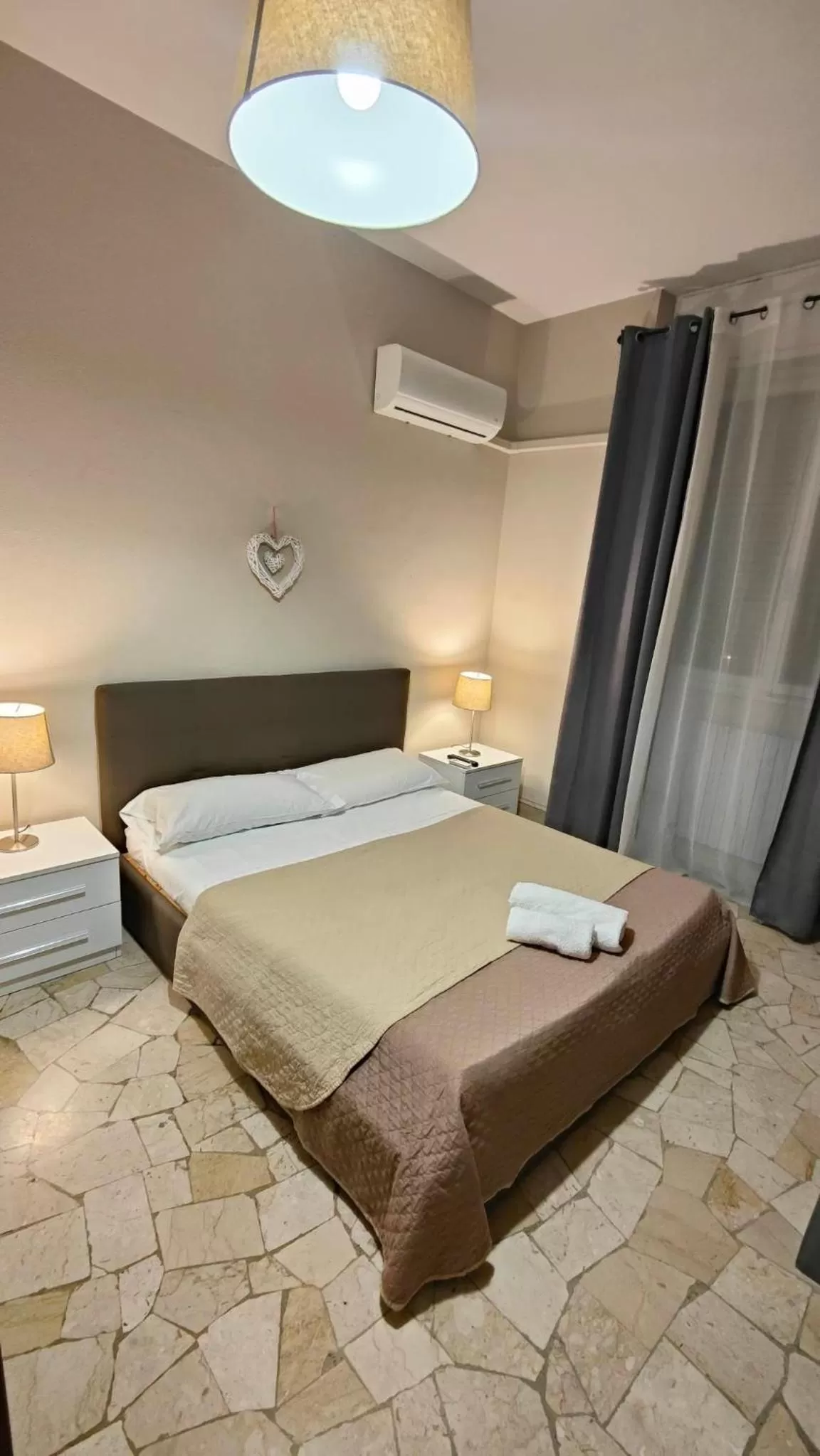 Bed in Etnea glamour house