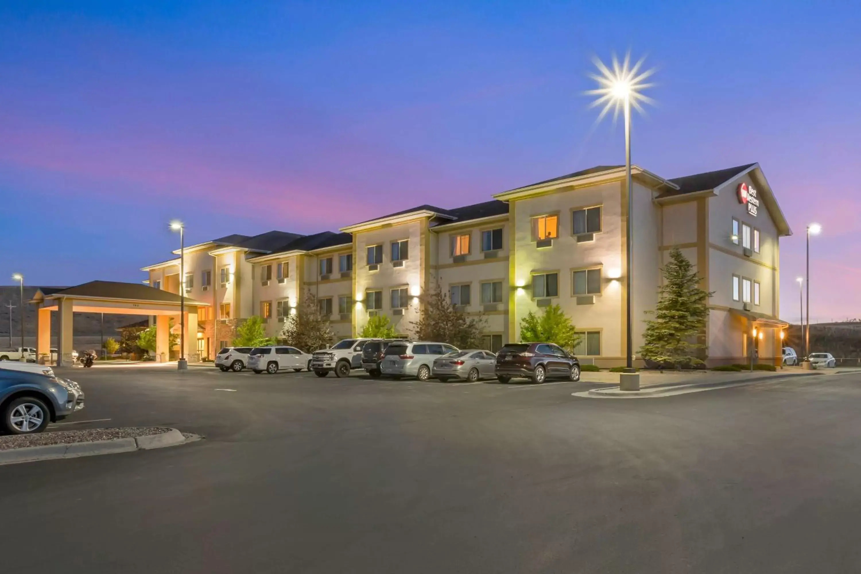 Property building in Best Western PLUS Fossil Country Inn & Suites Property building in Best Western PLUS Fossil Country Inn & Suites