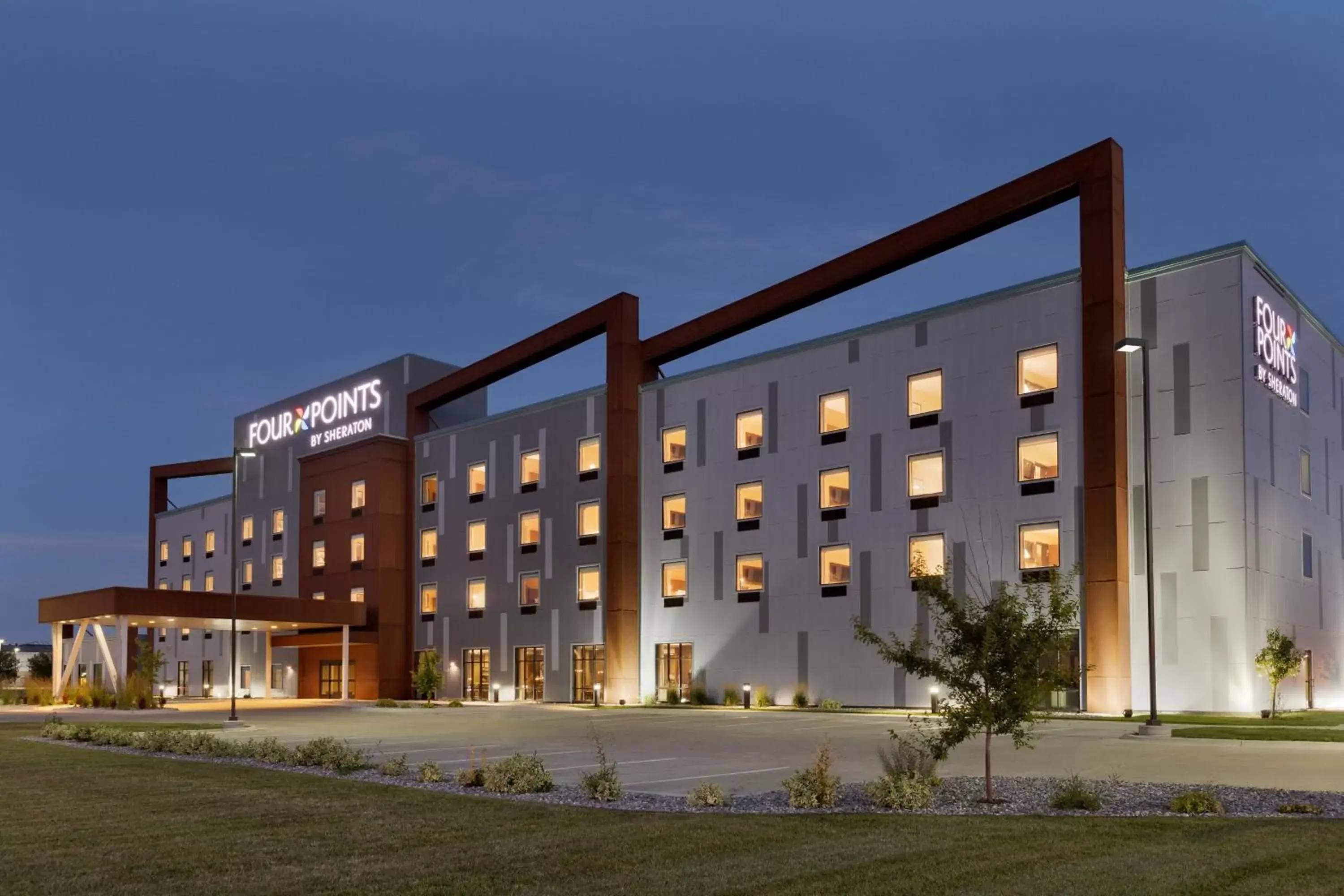 Property Building in Four Points by Sheraton Fargo Medical Center