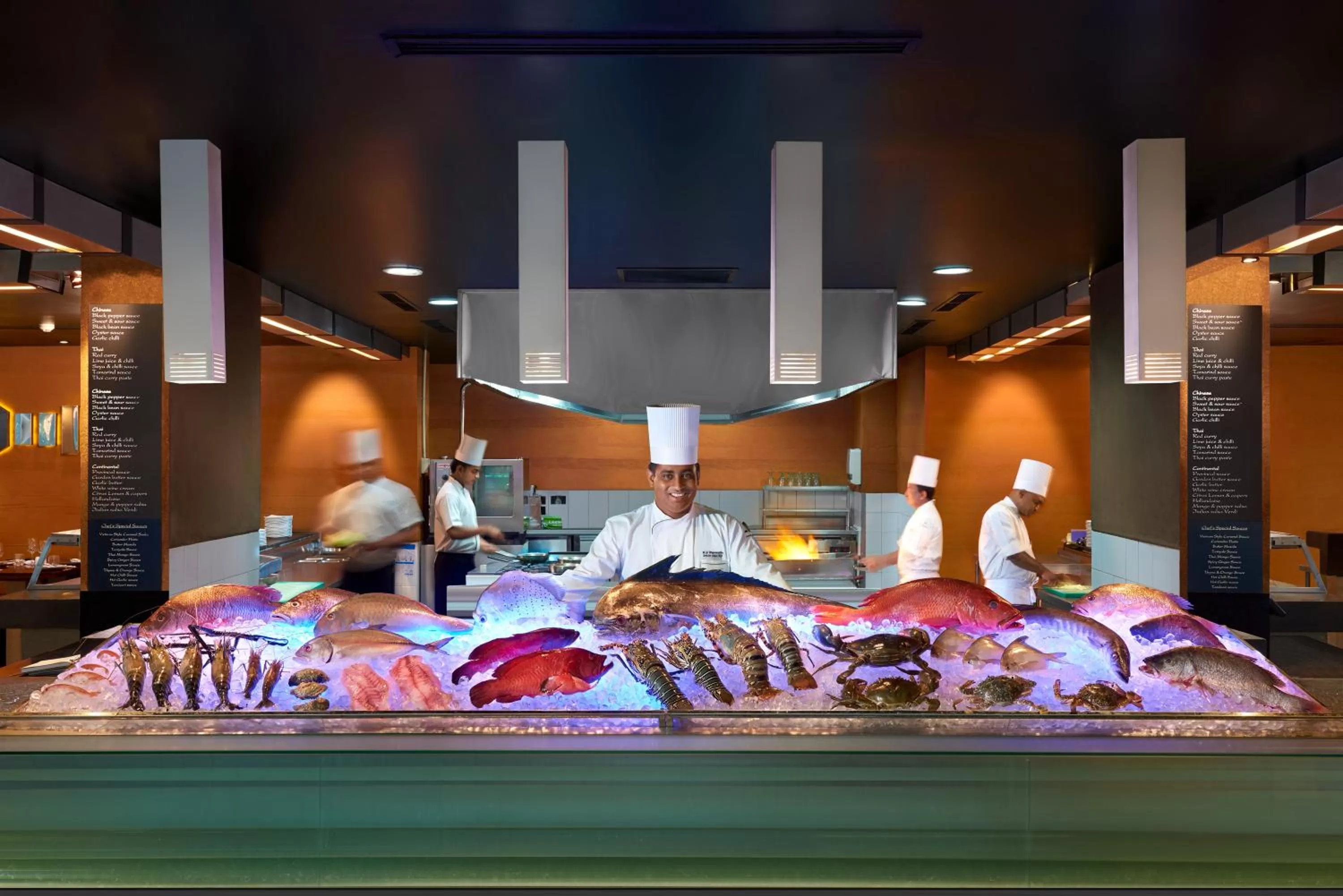 Restaurant/places to eat in Cinnamon Grand Colombo