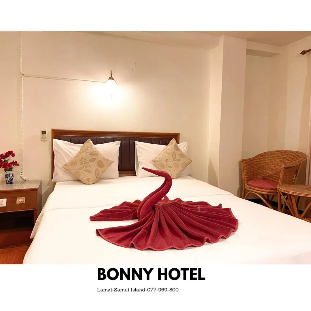 Property building, Bed in Bonny Hotel 4 Floors No Elevator