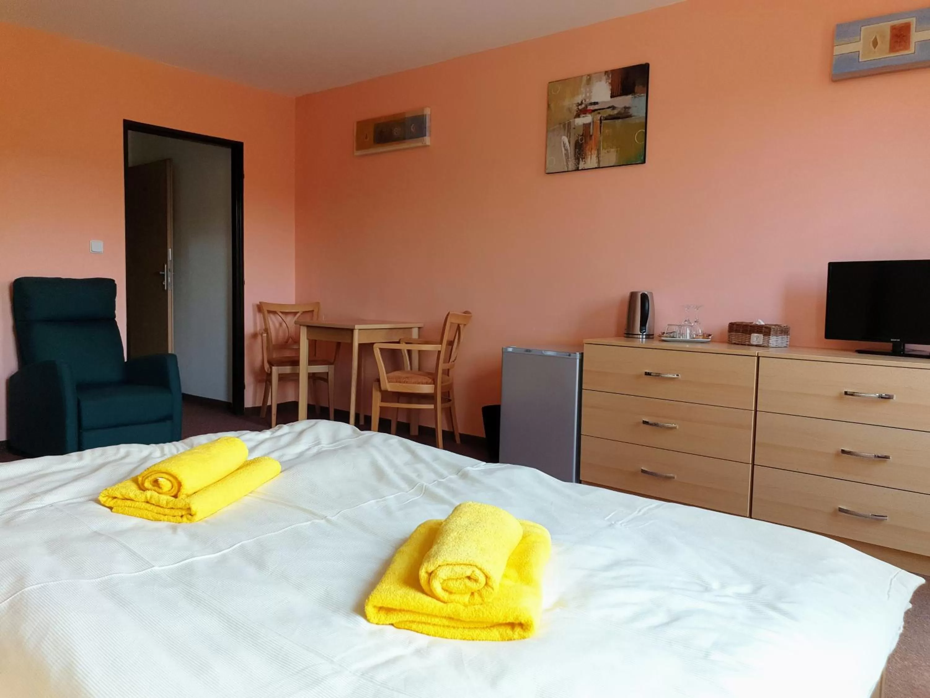 Living room, Bed in Penzion Lumis