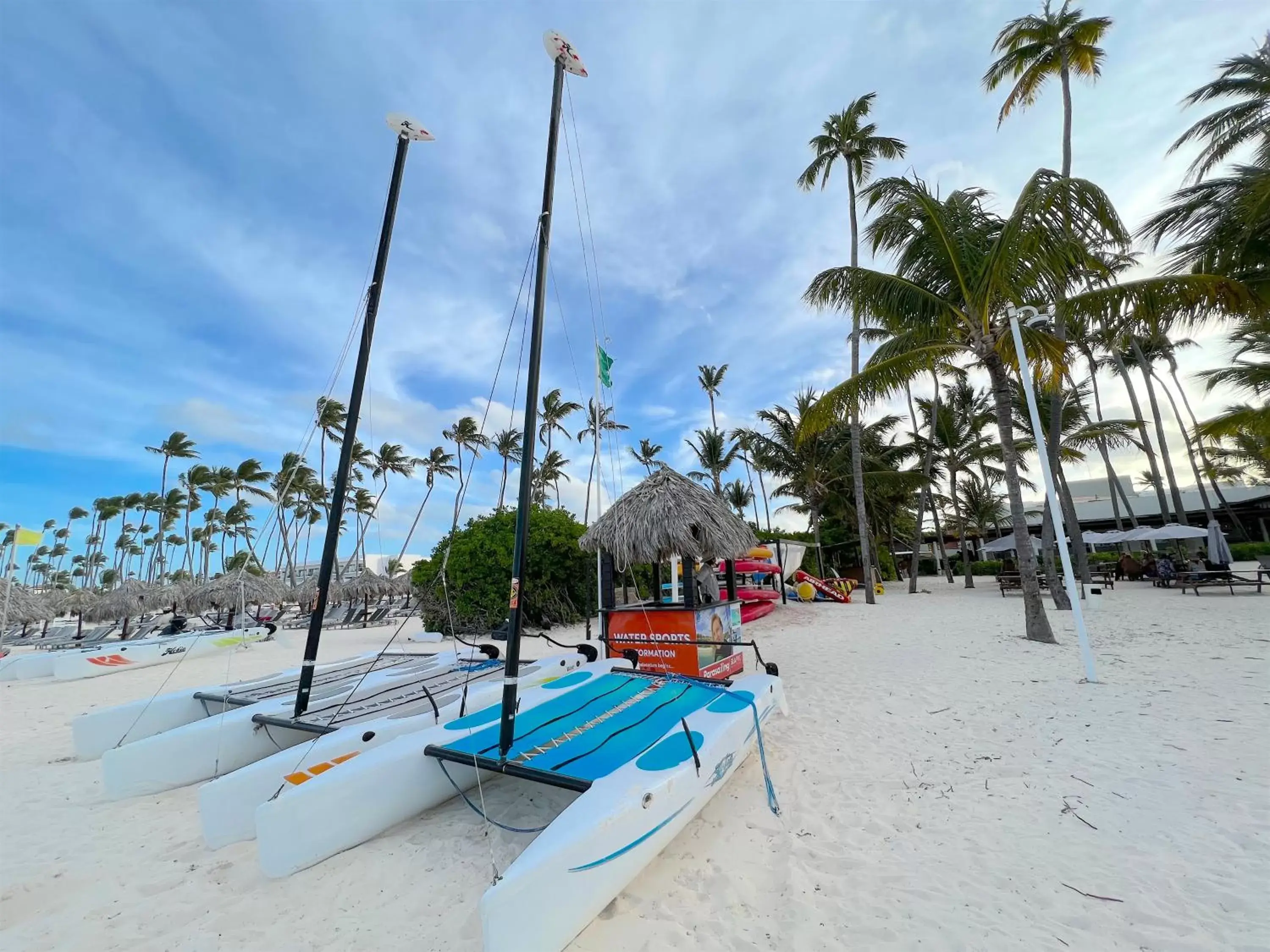 Beach in SOL CARIBE SUITES - PLAYA LOS CORALES - beach club, wifi, swimming pool