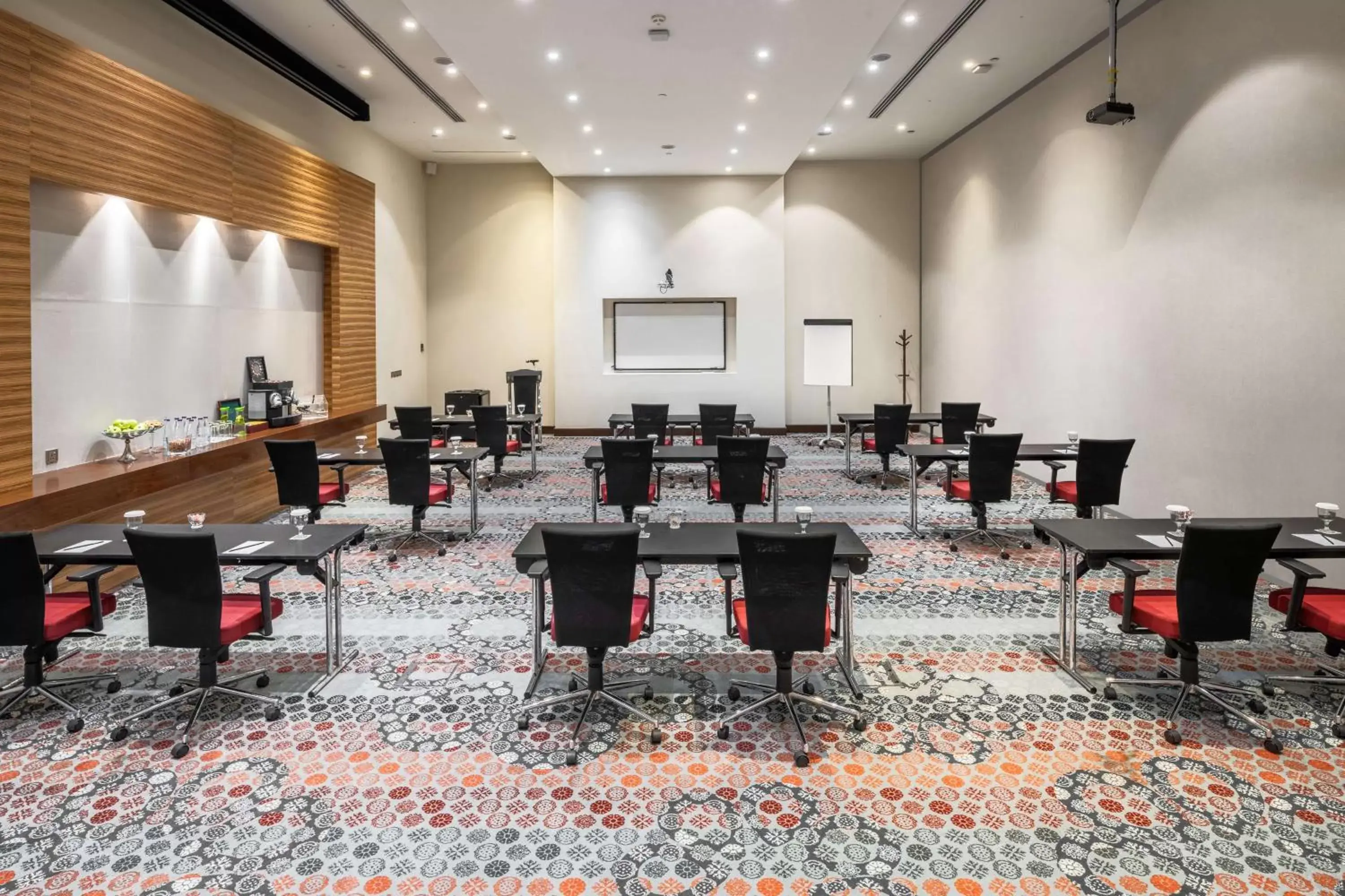 Business facilities in Radisson Blu Resort Jizan