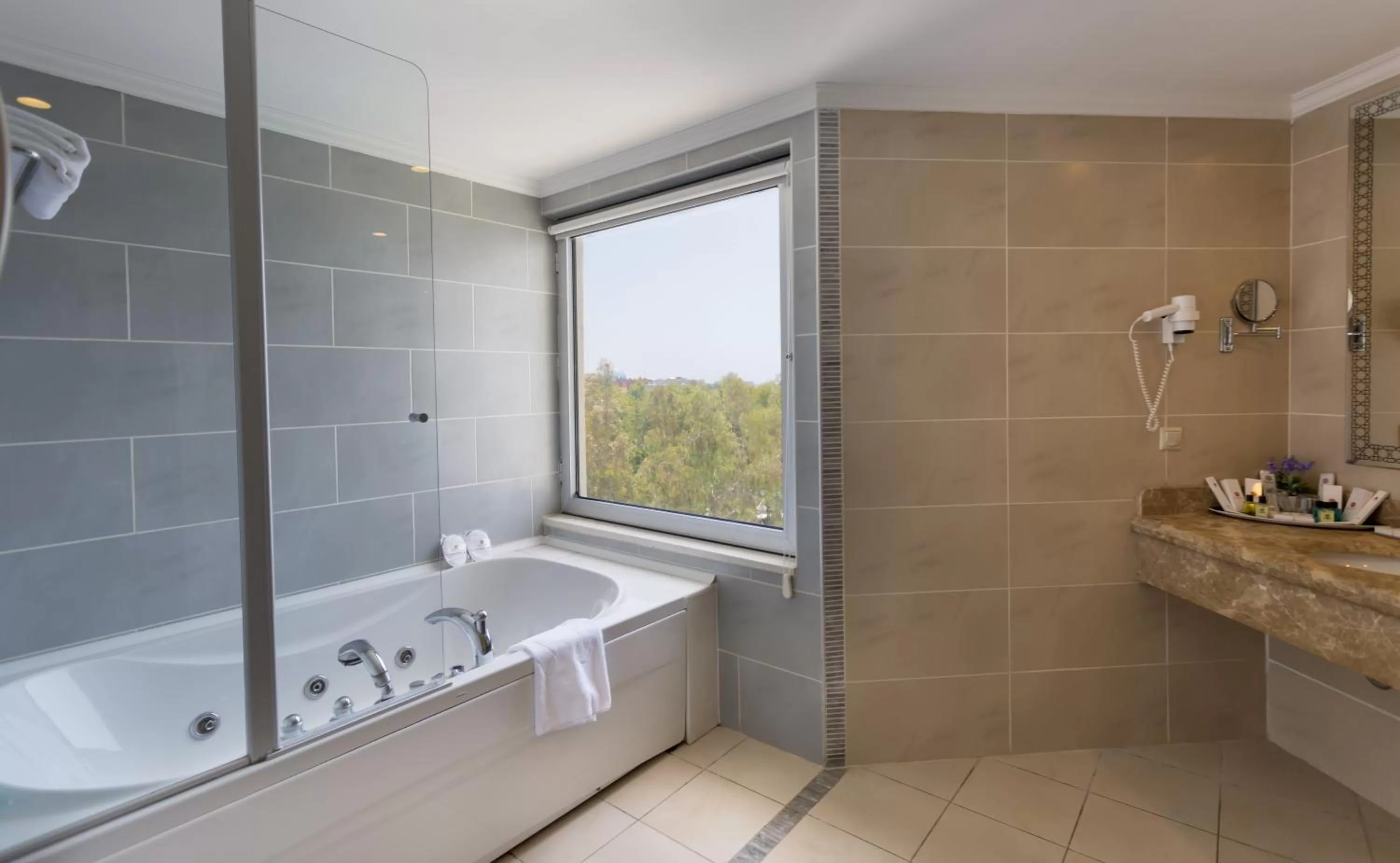 Toilet in Mukarnas Spa & Resort Hotel